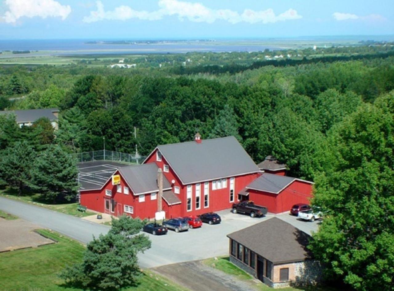 Old Orchard Inn