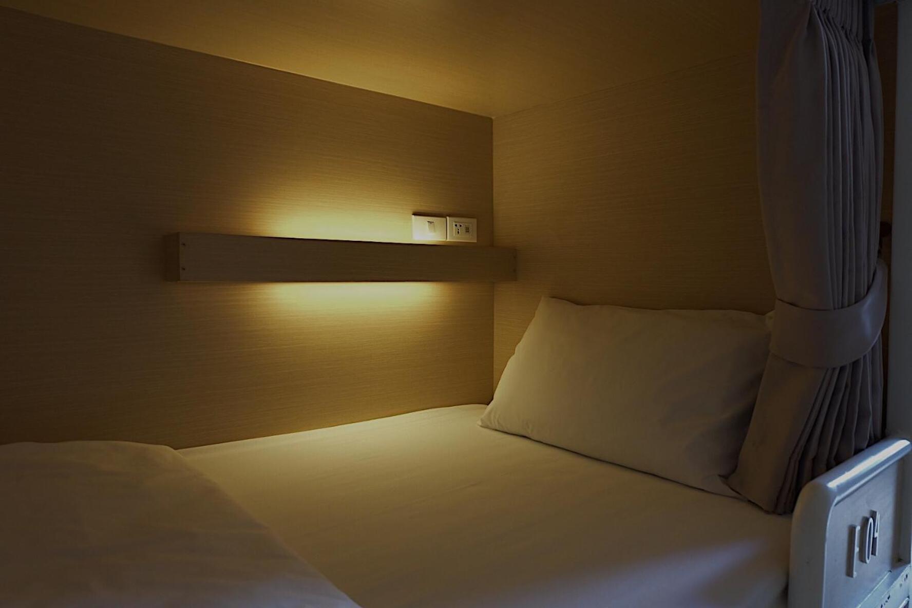 About A Bed Hostel Chiangmai