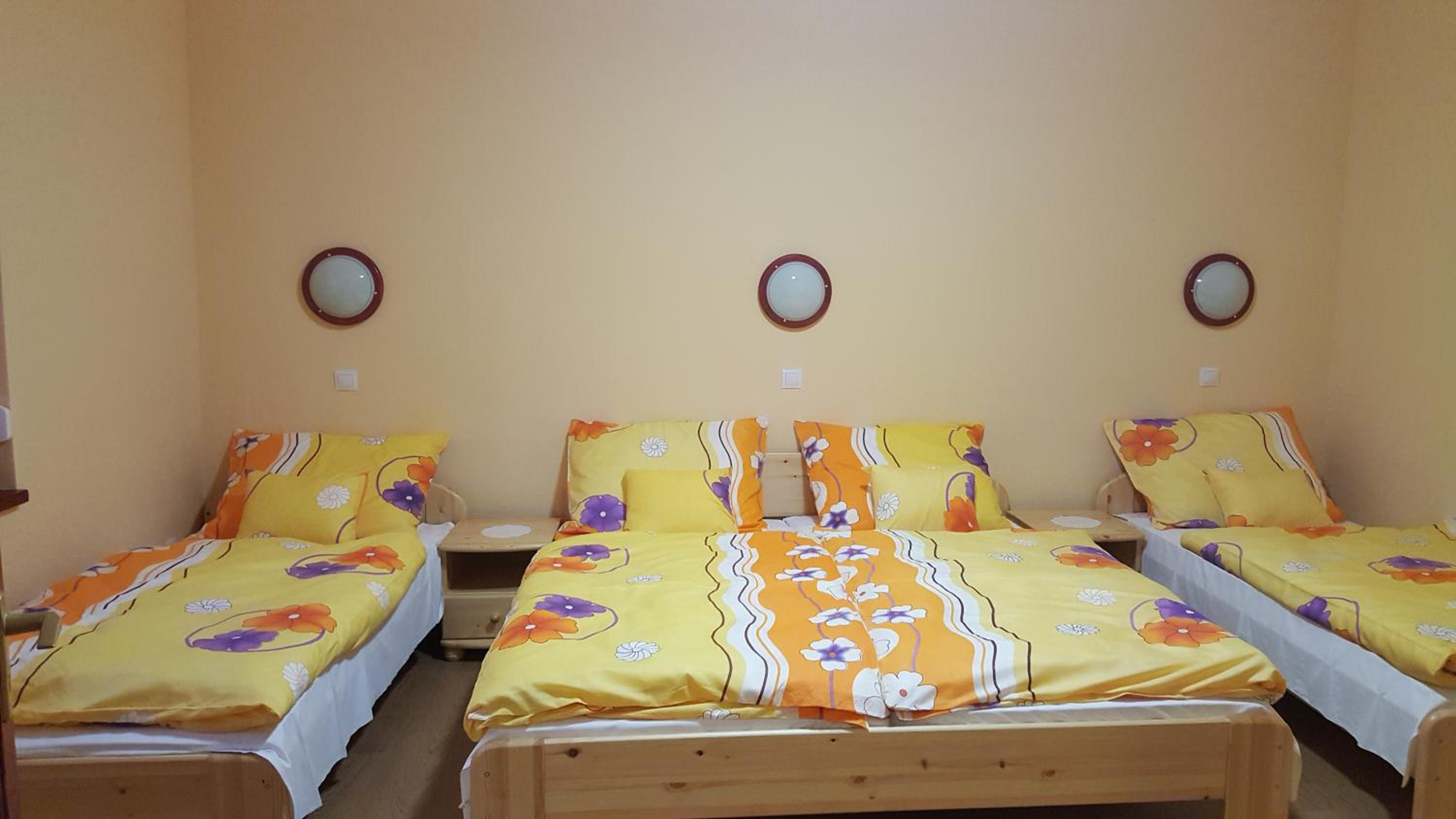 Kertész Apartmanok