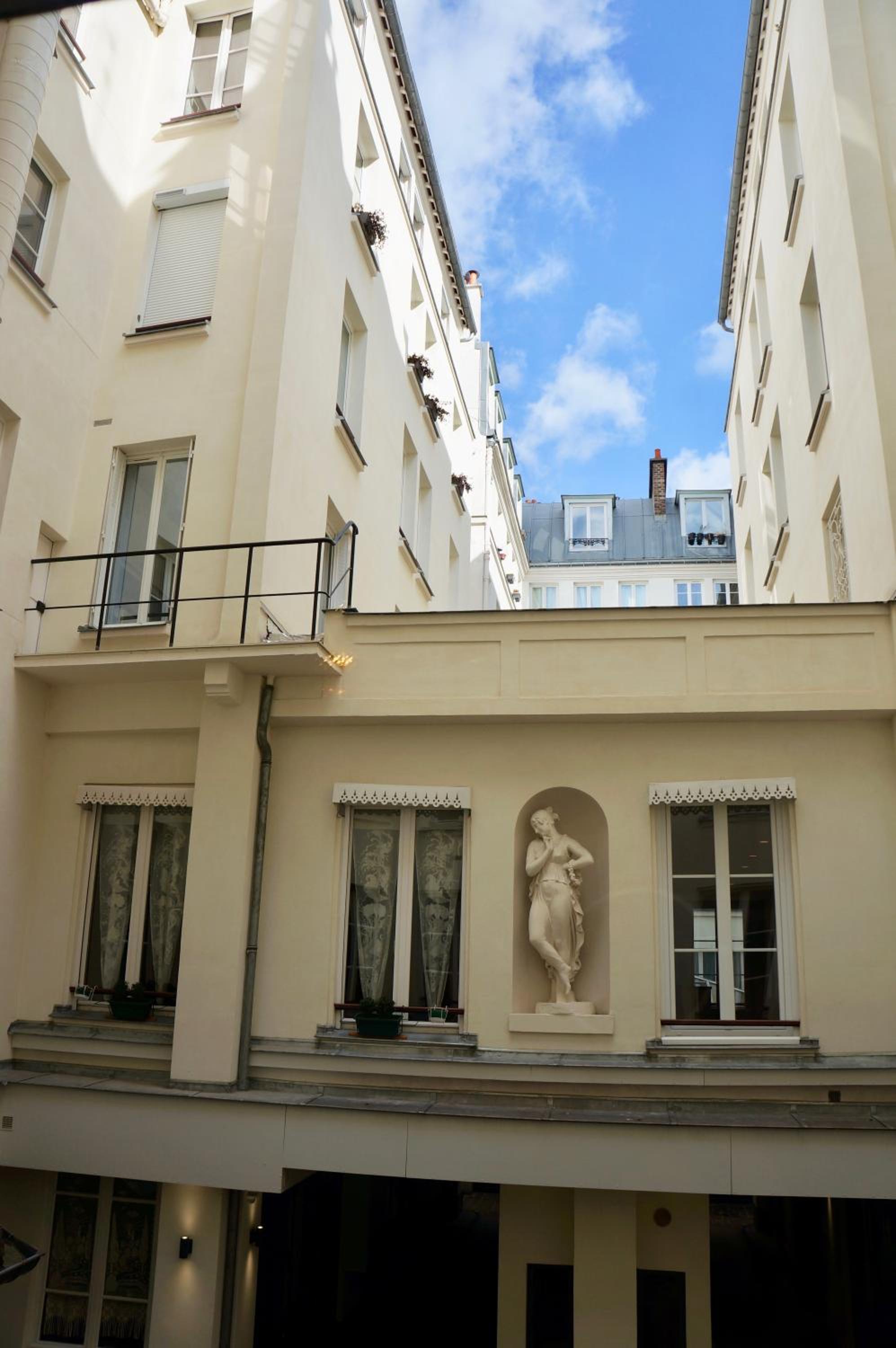 Chic Apartments Opera