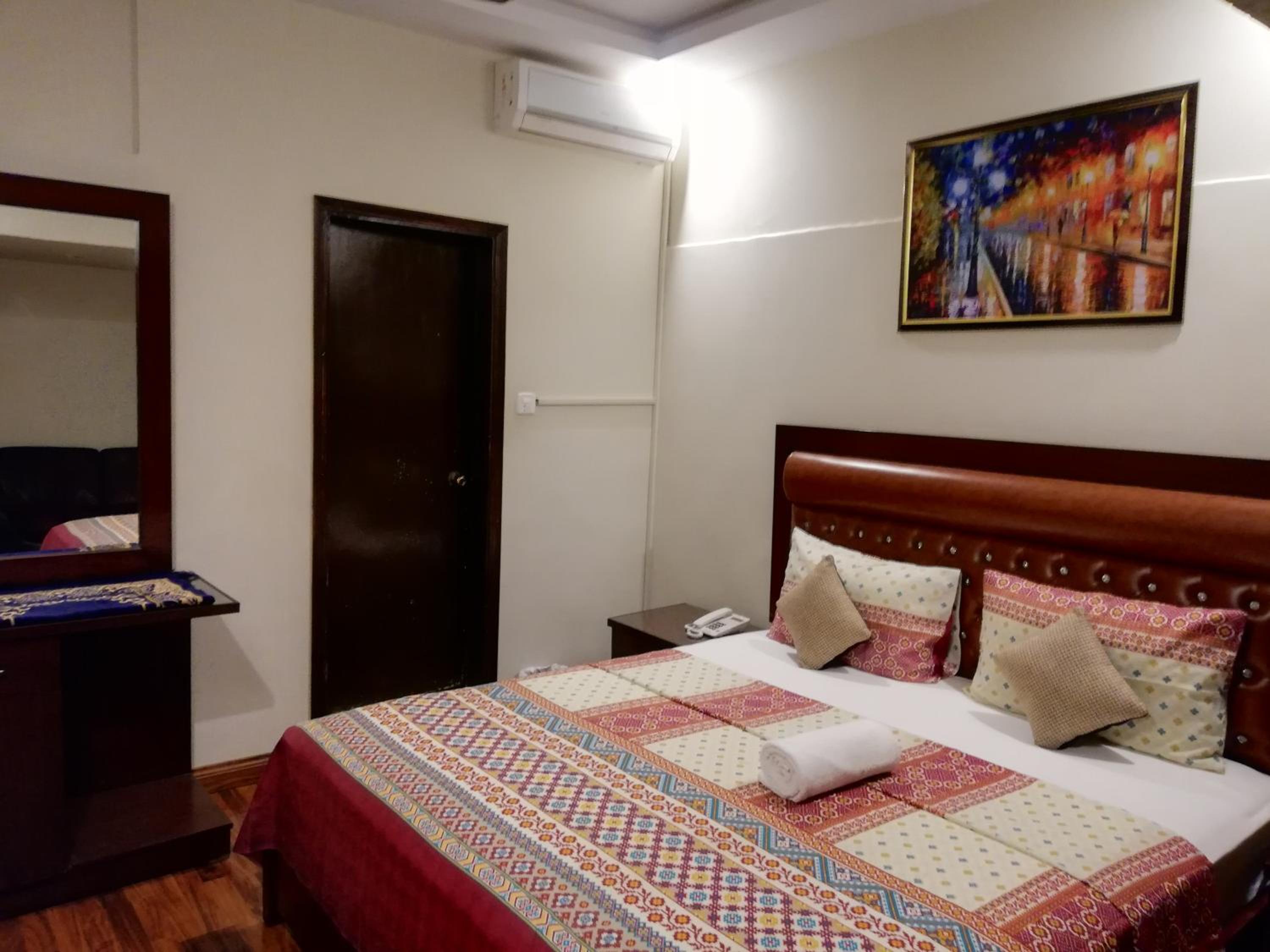 Seaview Lodge Guest House