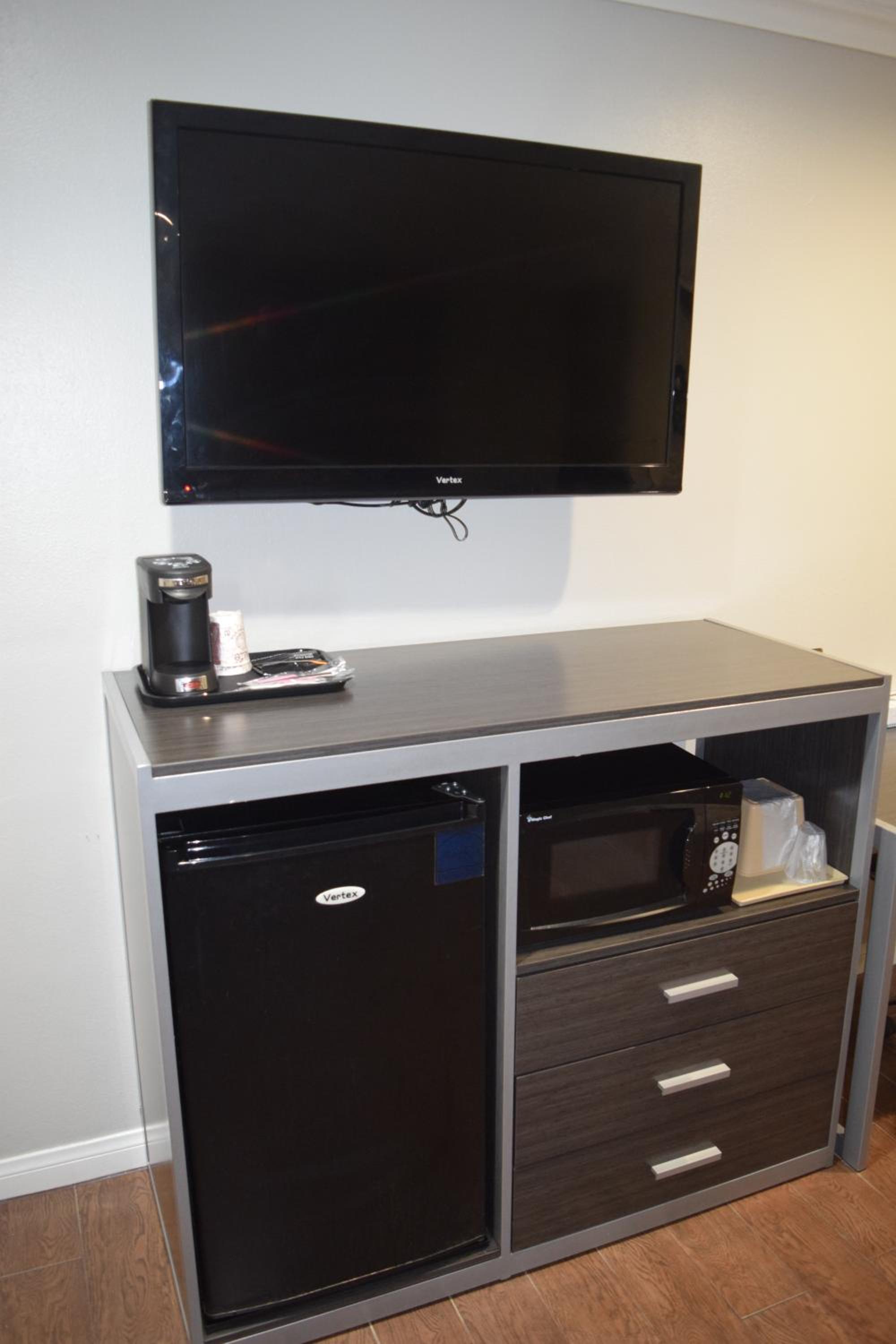 Deluxe Inn Hawthorne/ LAX