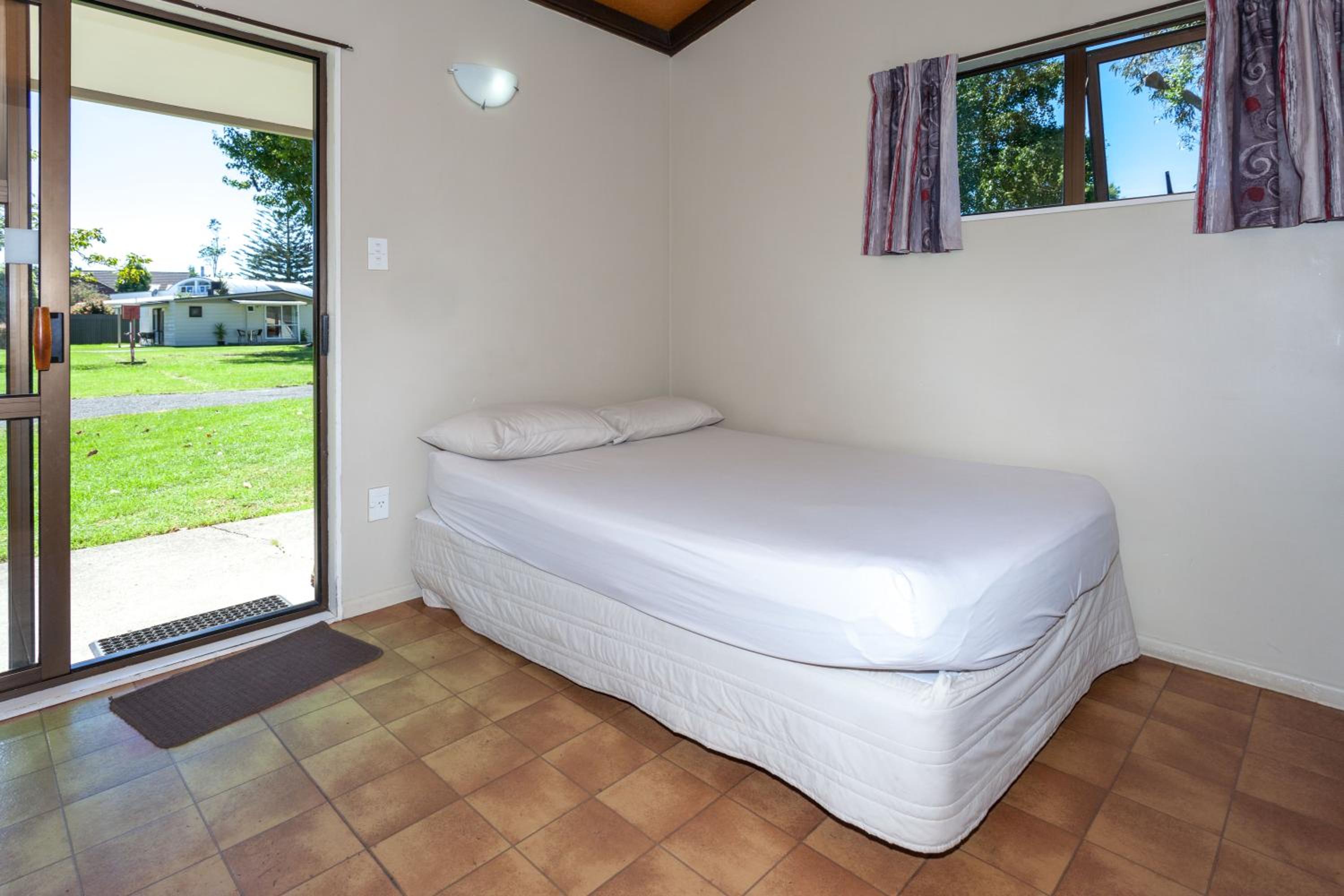 Harbourside Holiday Park