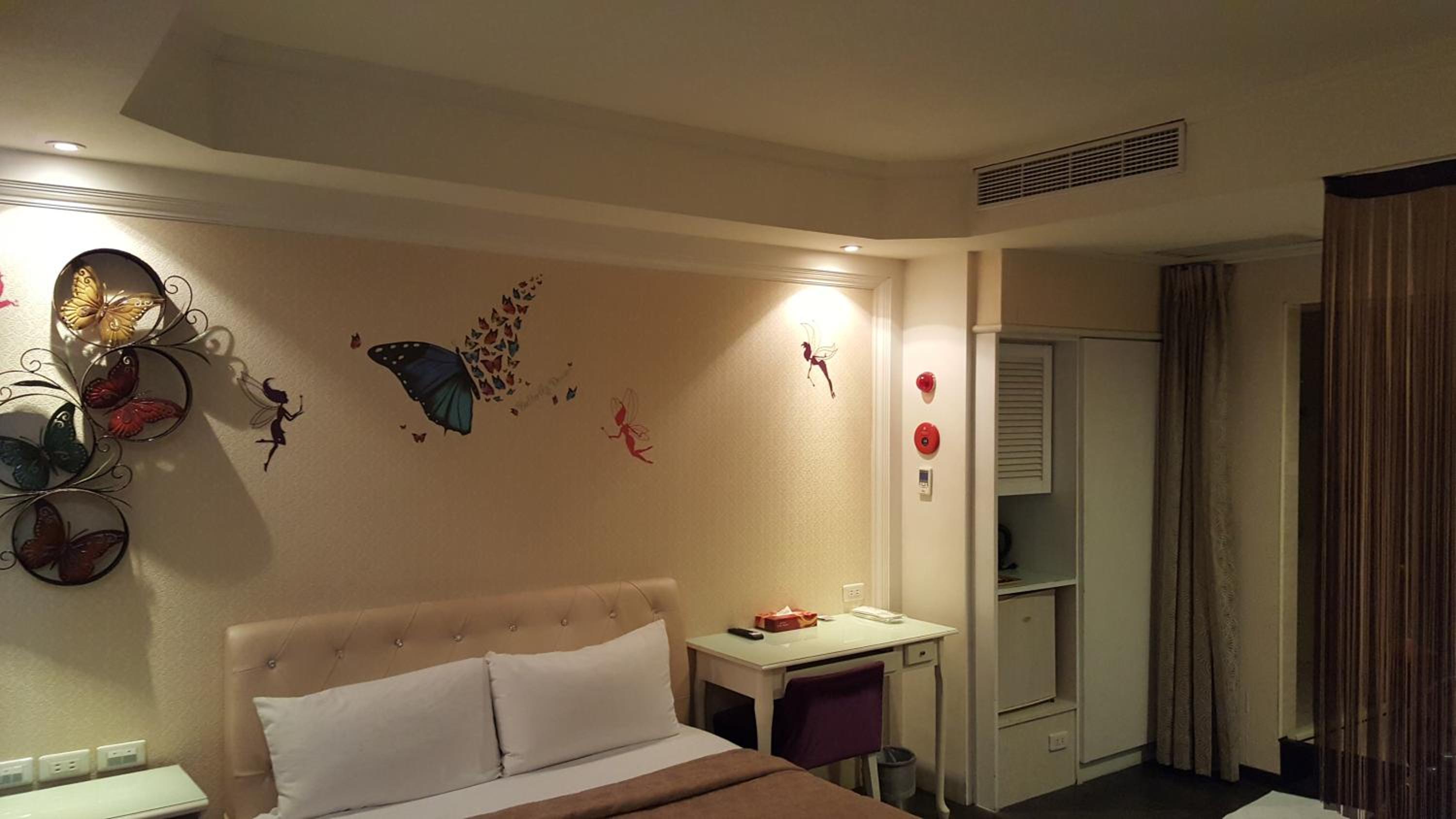 Photo 21