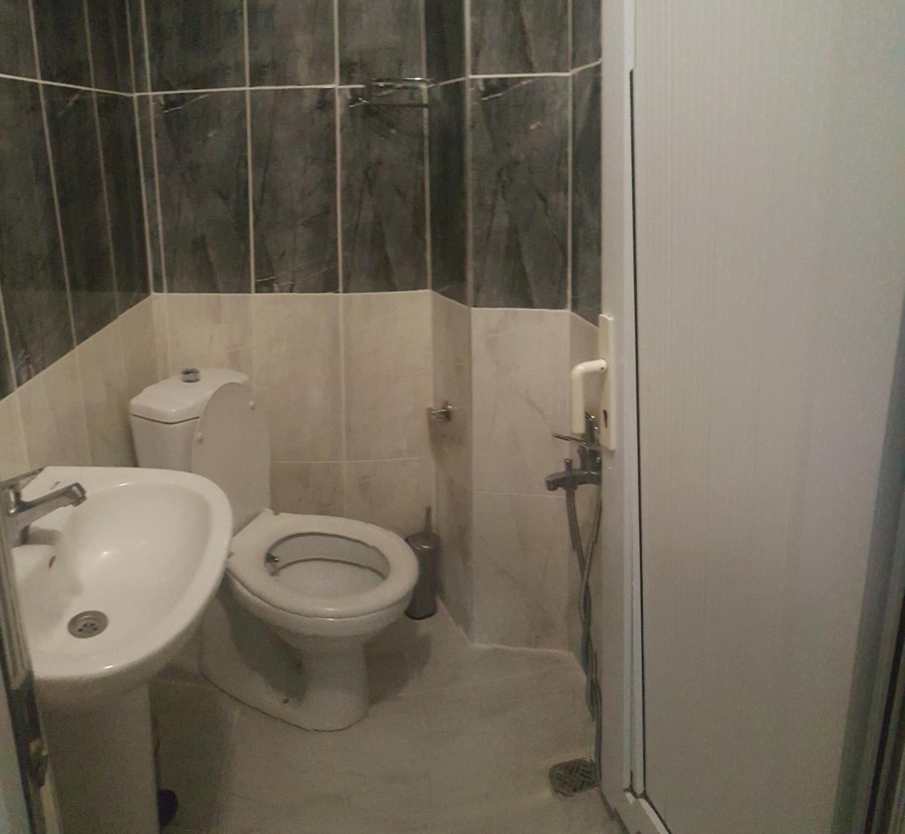 Birol Hotel - Image 6