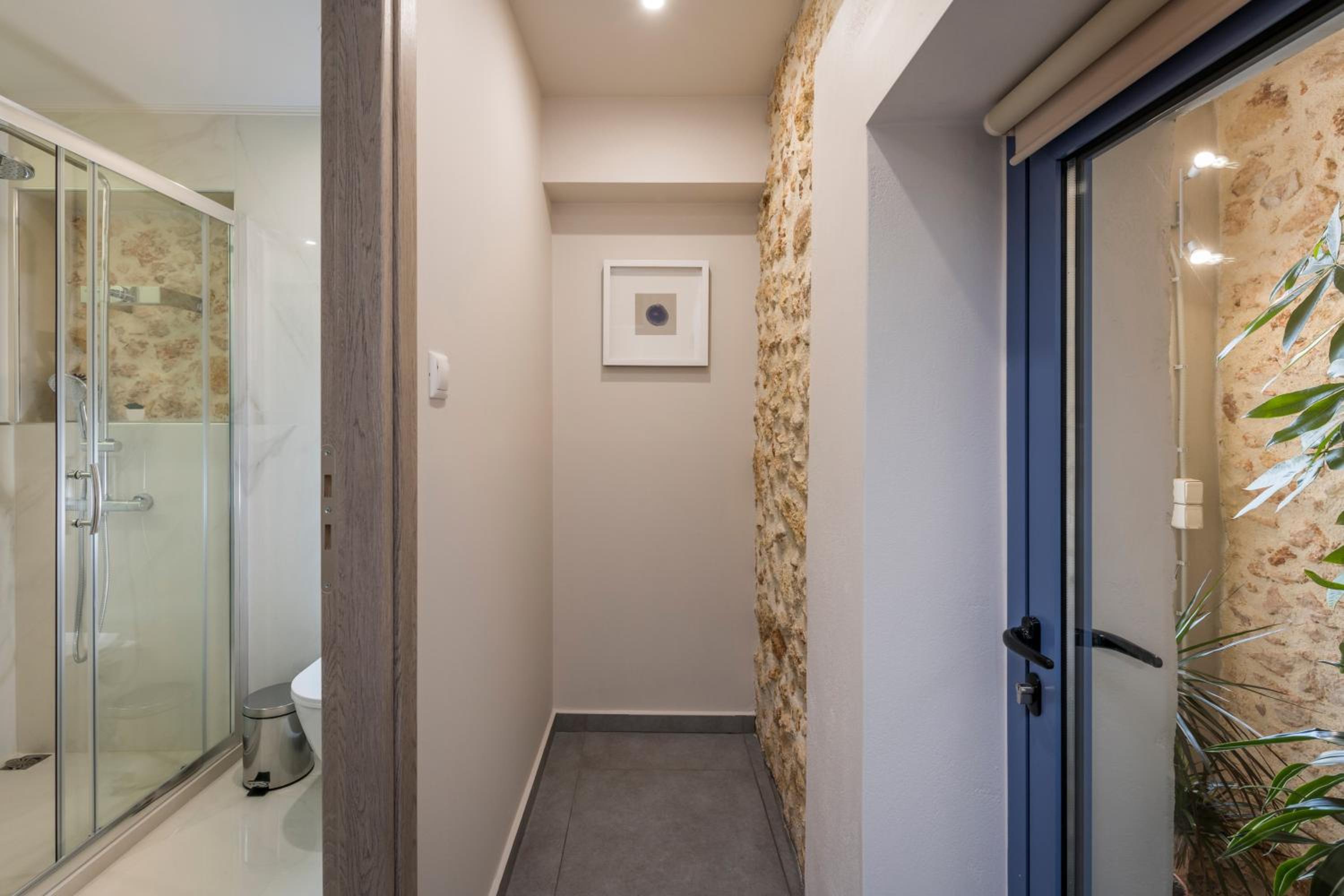 Camara Residence