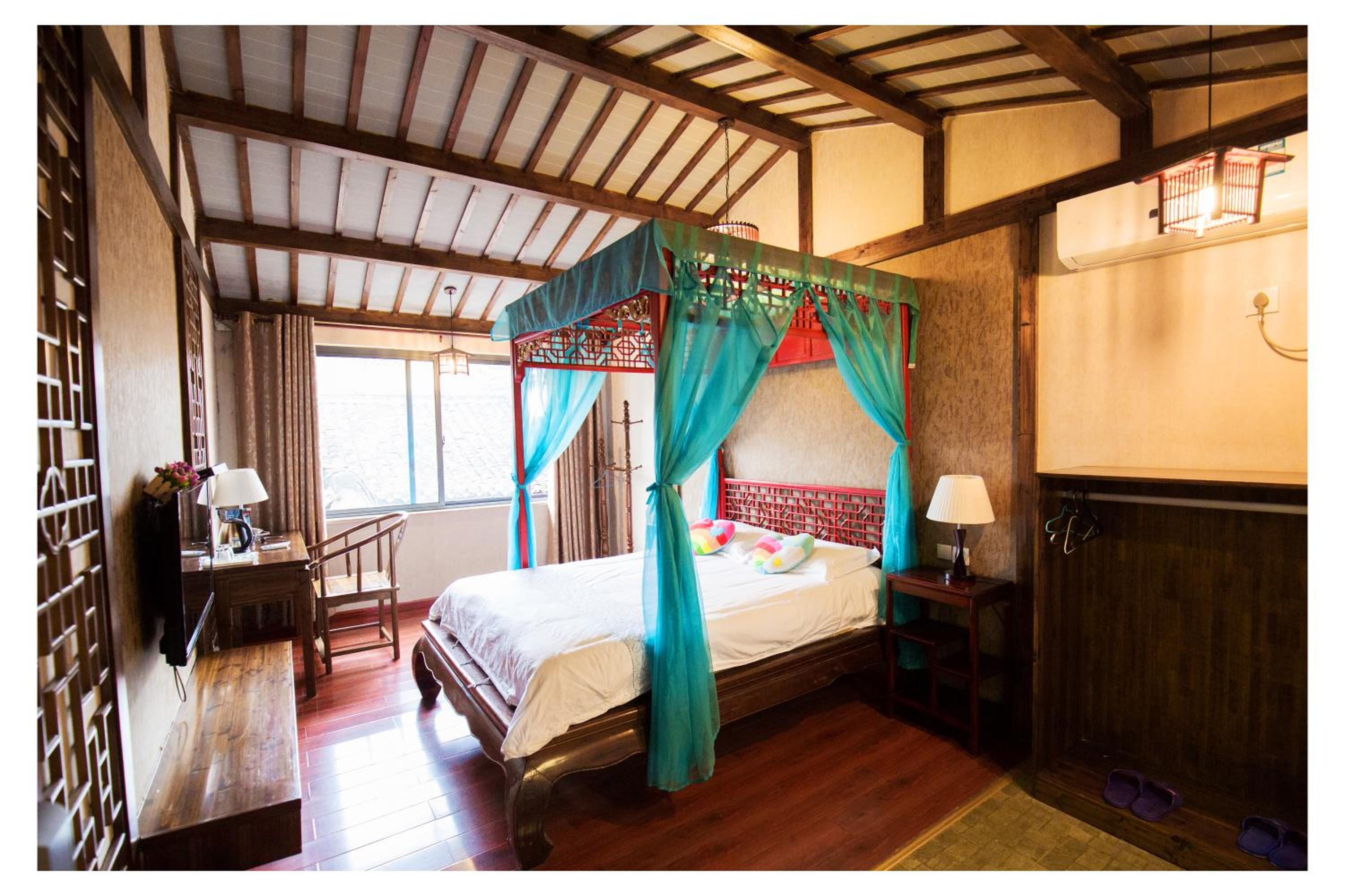 Old Street Yun Zhu Hotel