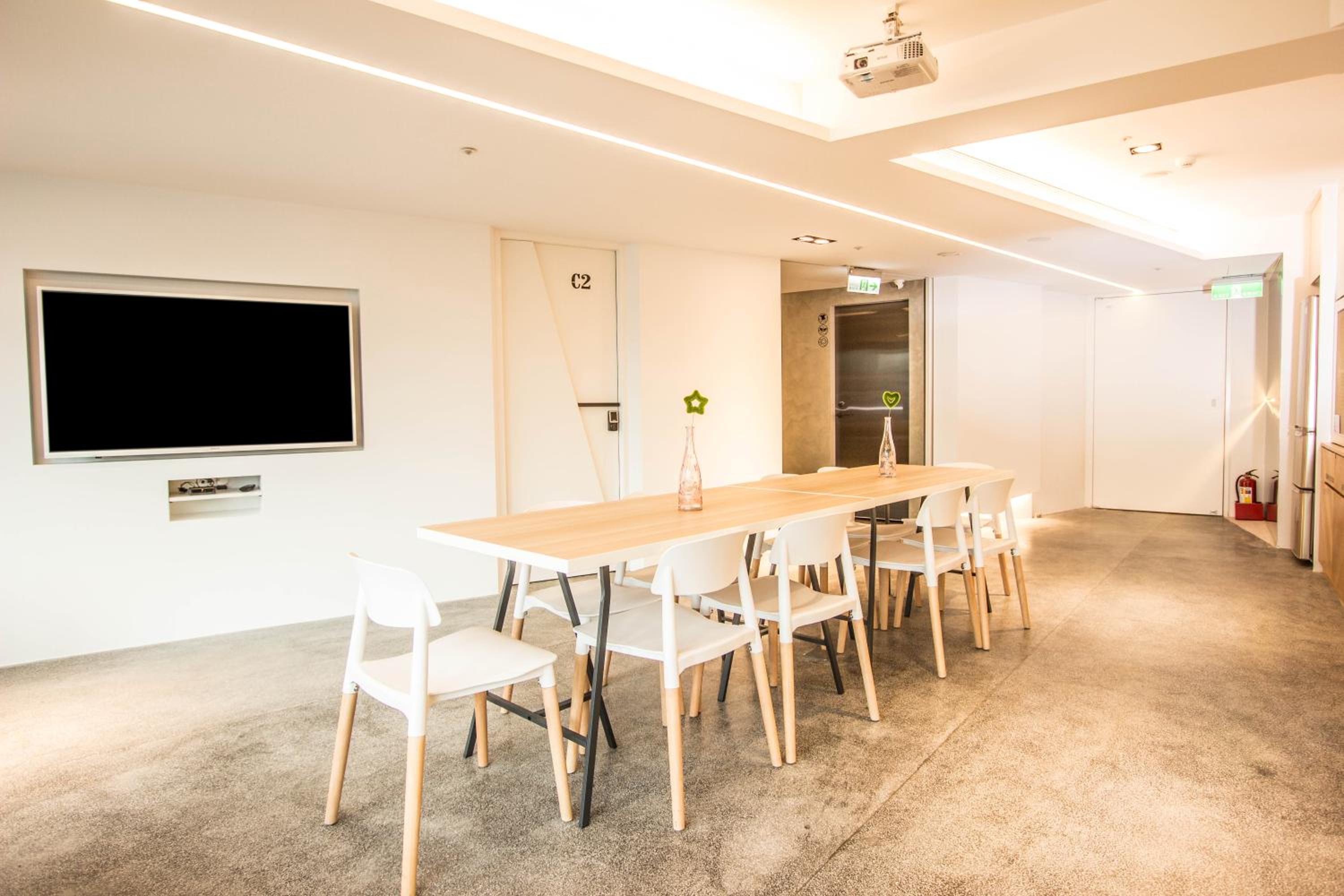 meeting & event spaces