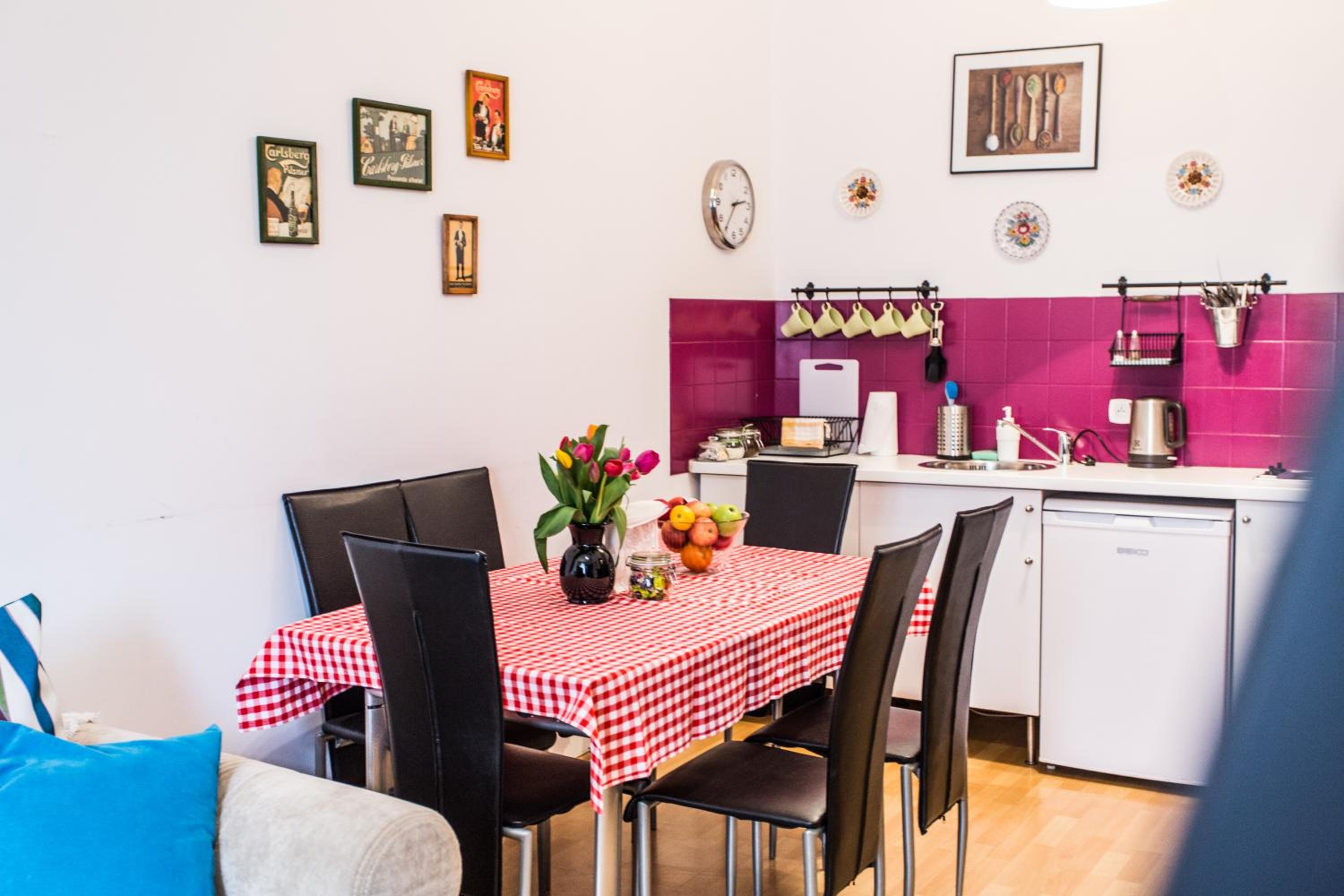 Homely Apartment's Old Town
