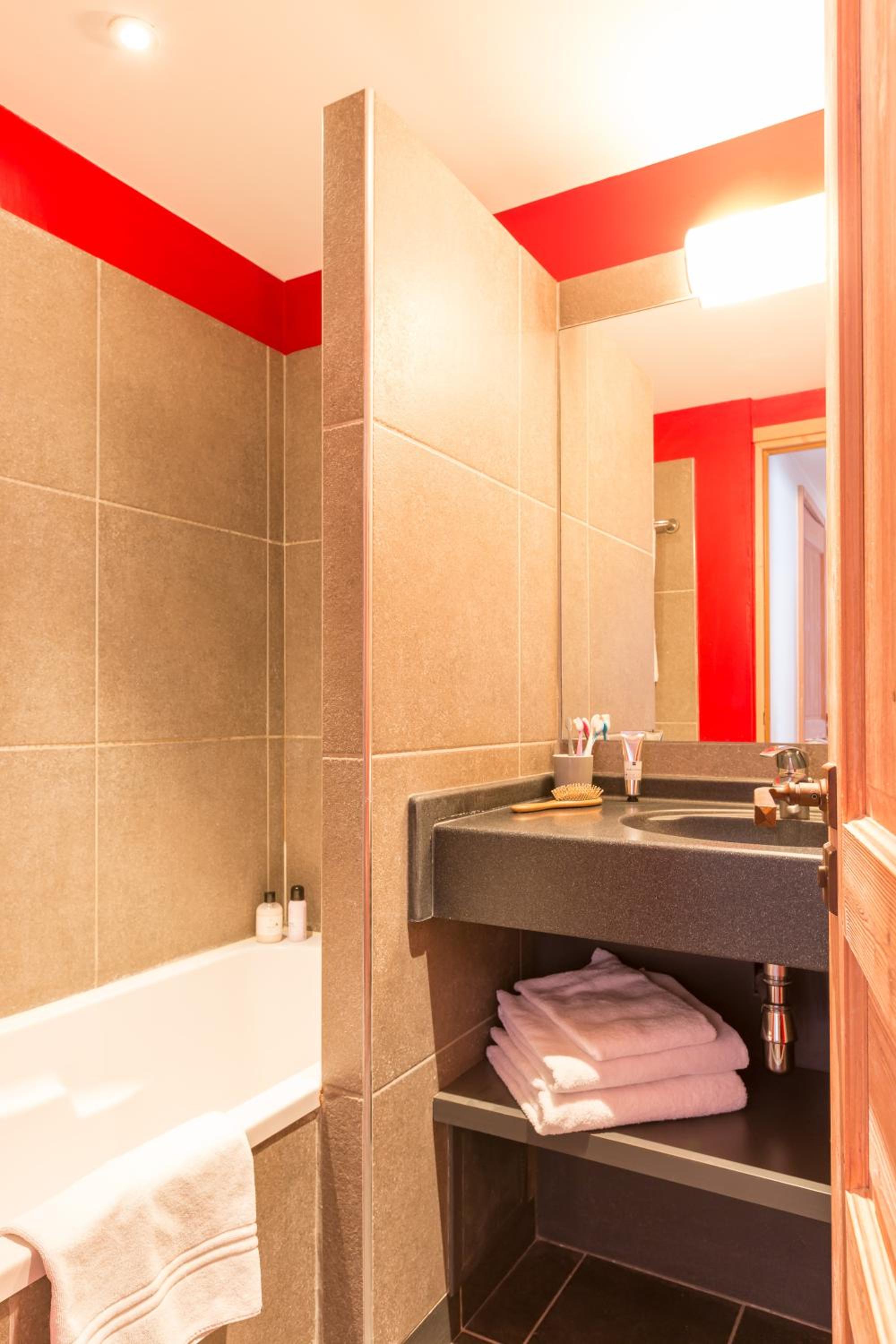Les Allues Vacations - Residence Pierre  Vacances Premium les Crets - Property Image 14