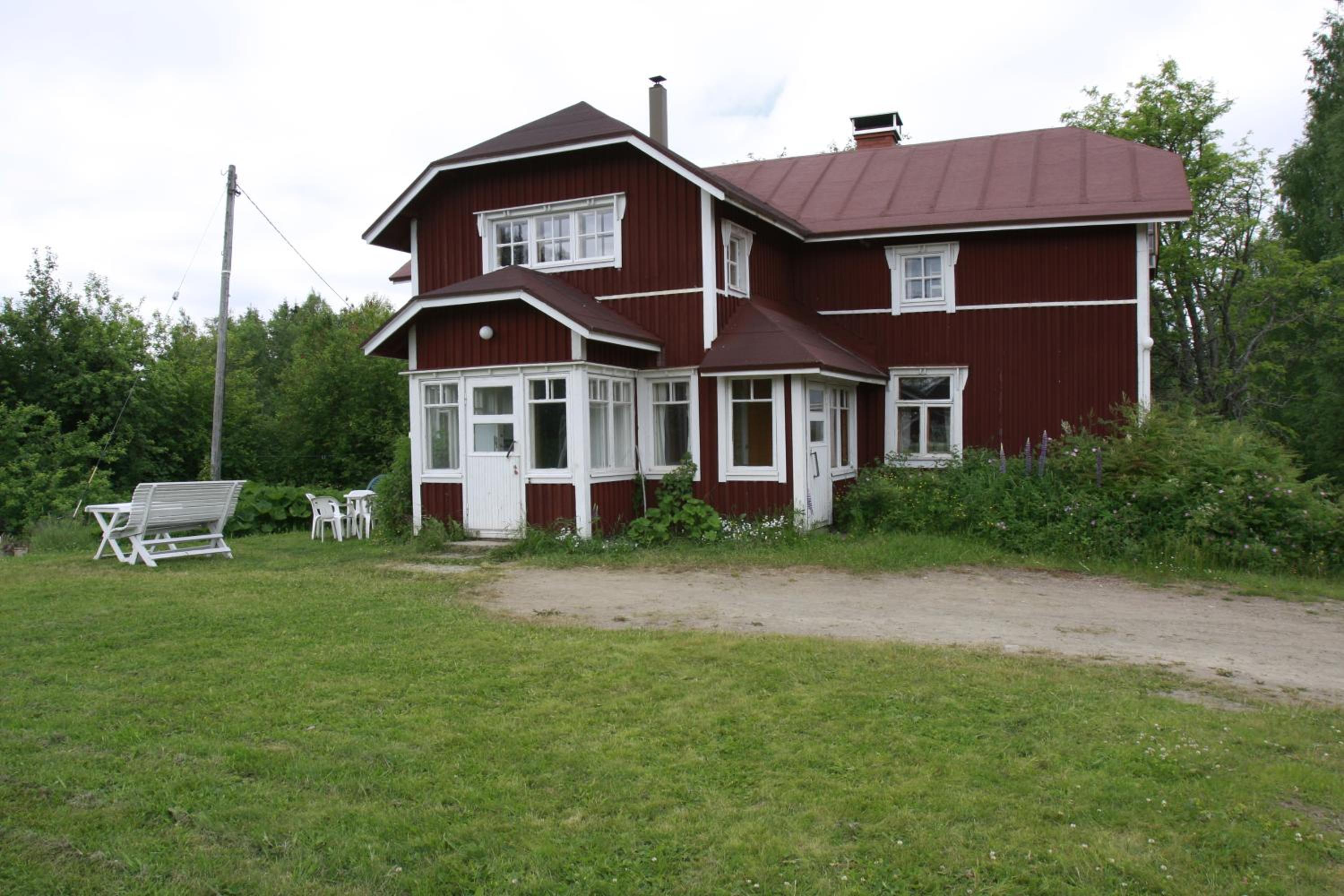 Photo 12