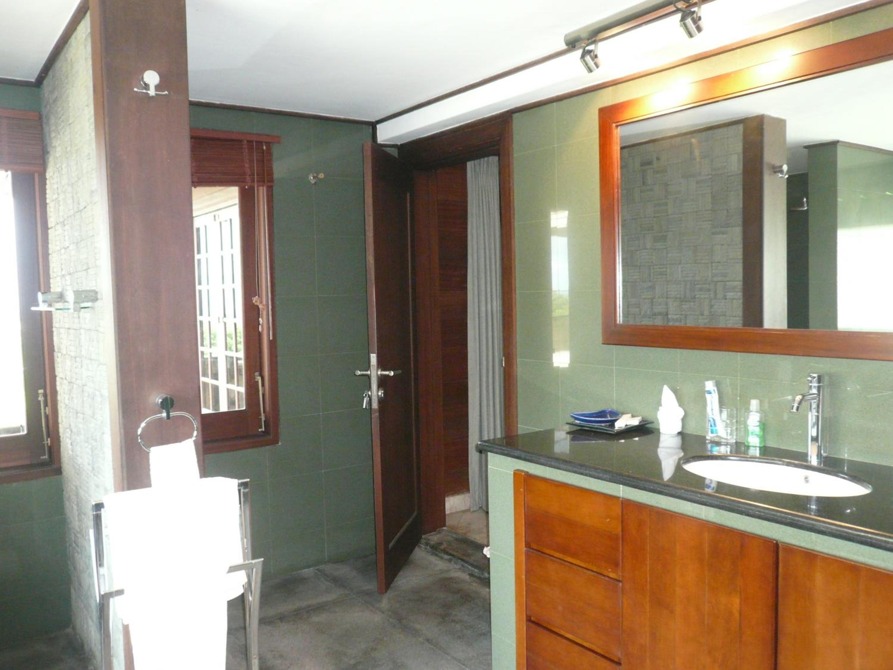 Photo 41