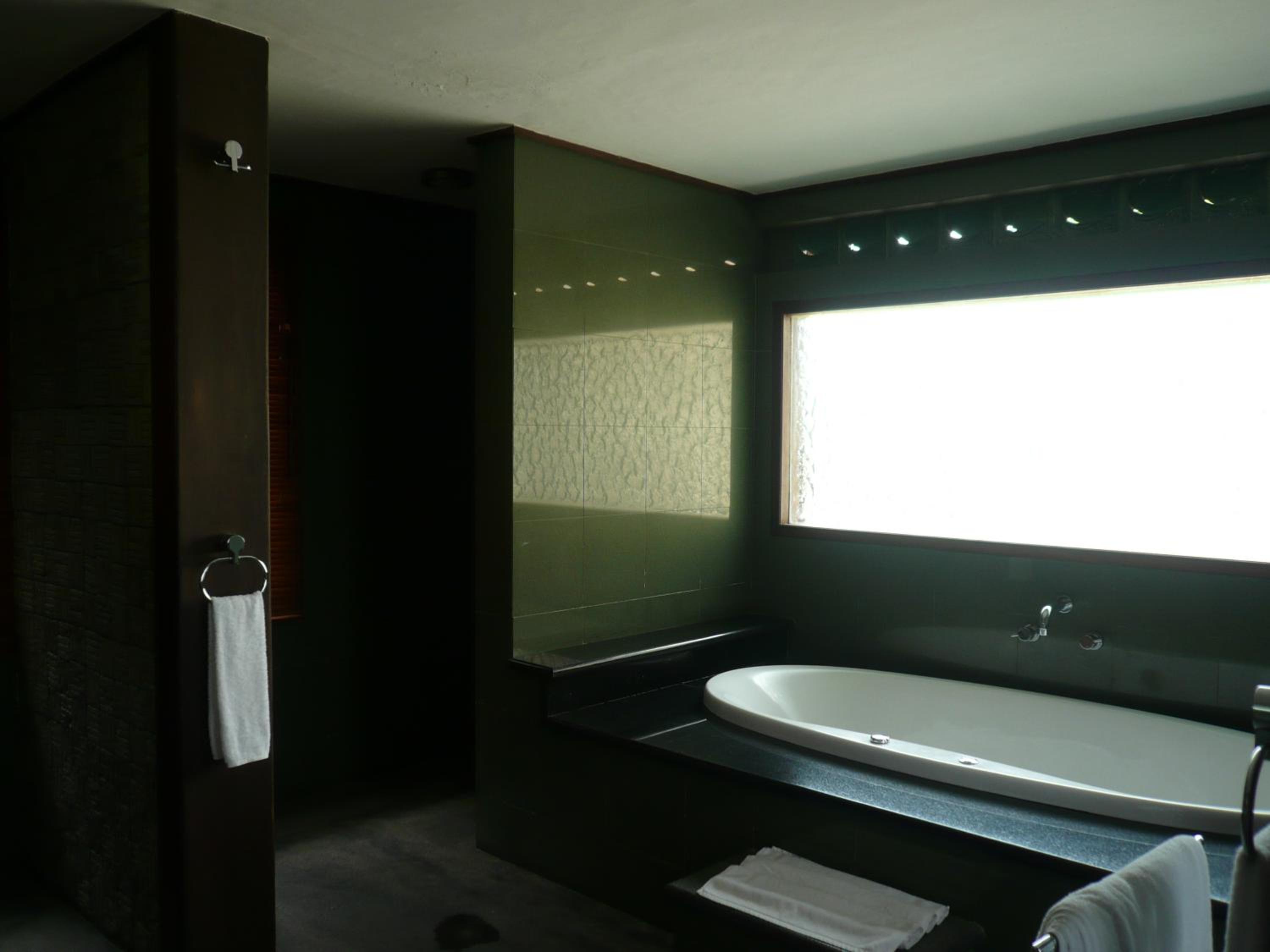 Photo 43