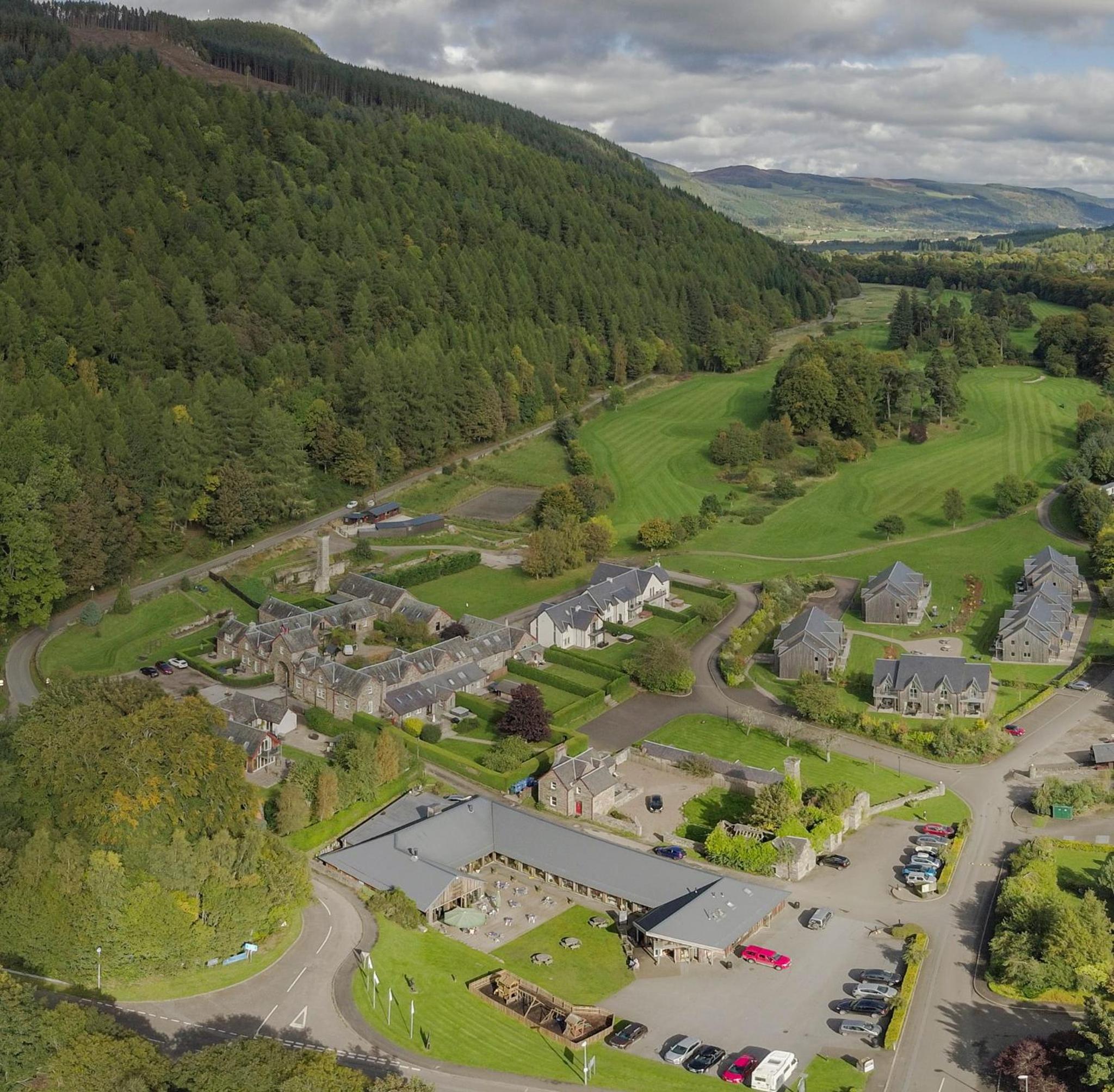 Mains of Taymouth Country Estate 5* Maxwell Villas view 4