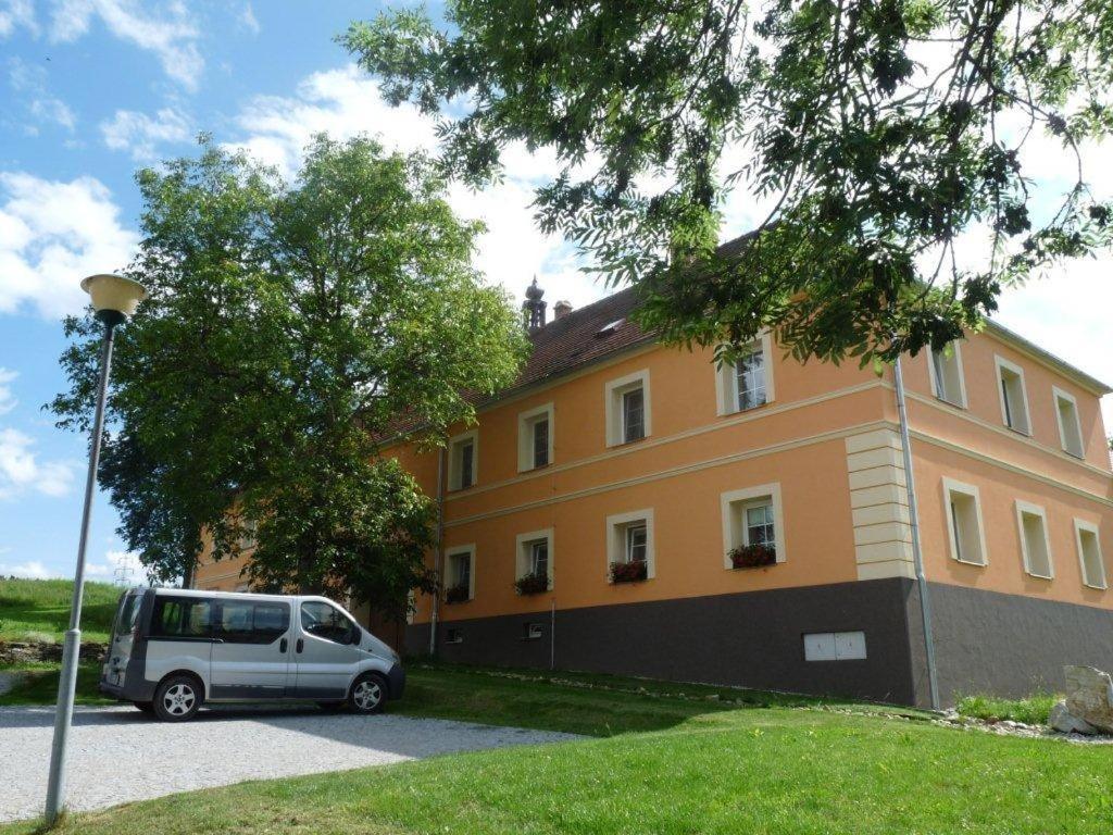 Photo 42