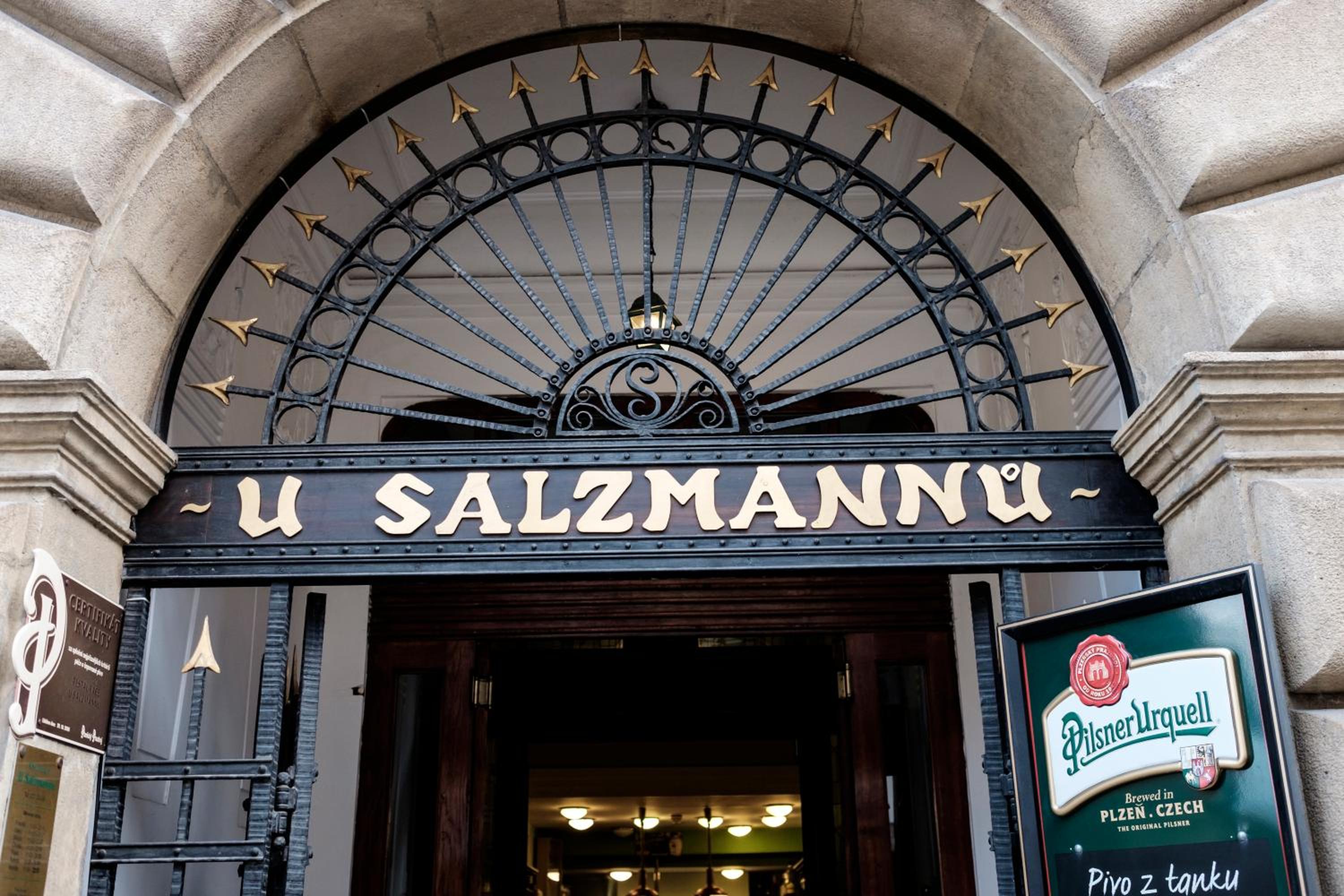 Plzen Vacations - Hotel U Salzmannu - Property Image 1
