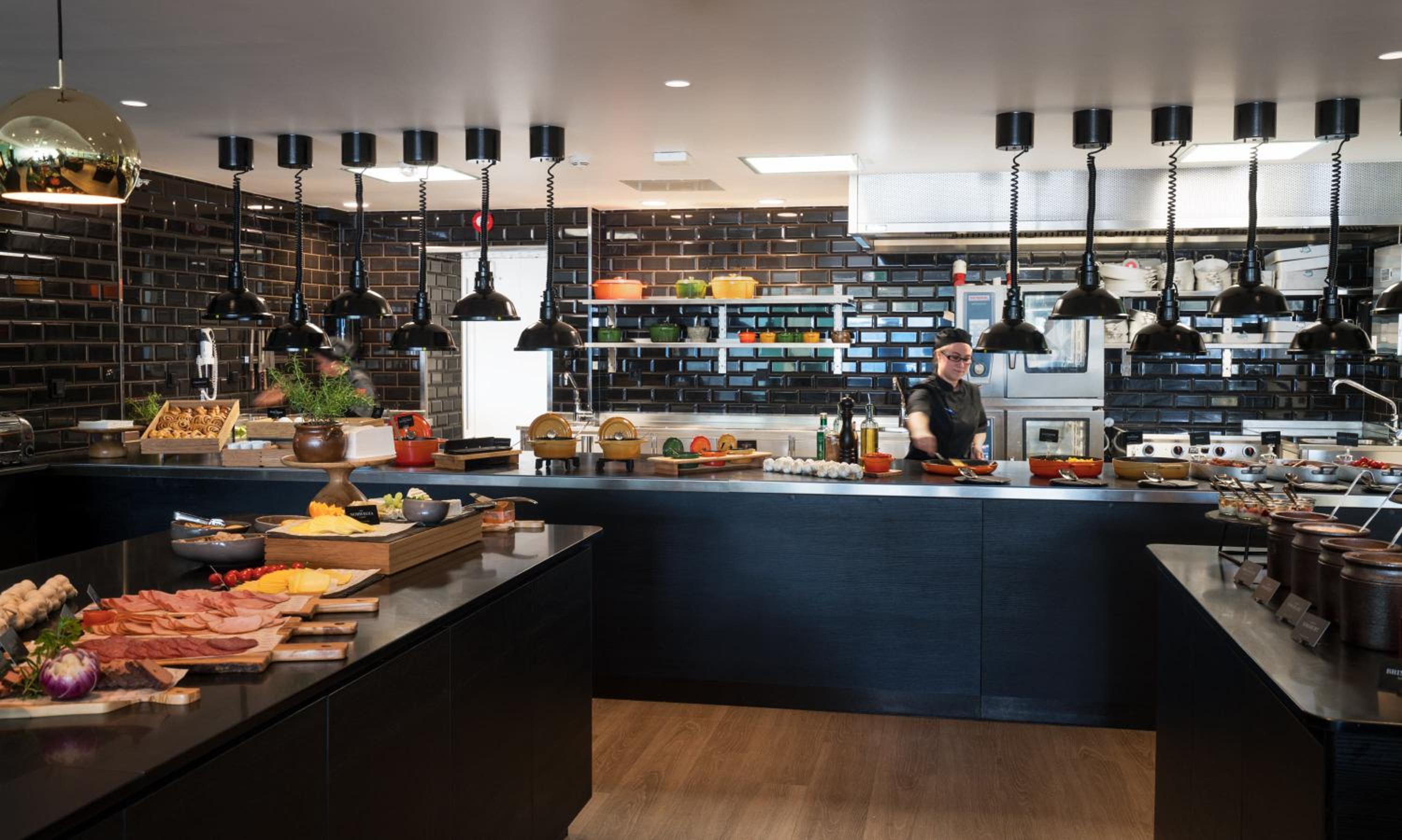 Gardermoen Vacations - Thon Hotel Gardermoen - Property Image 2