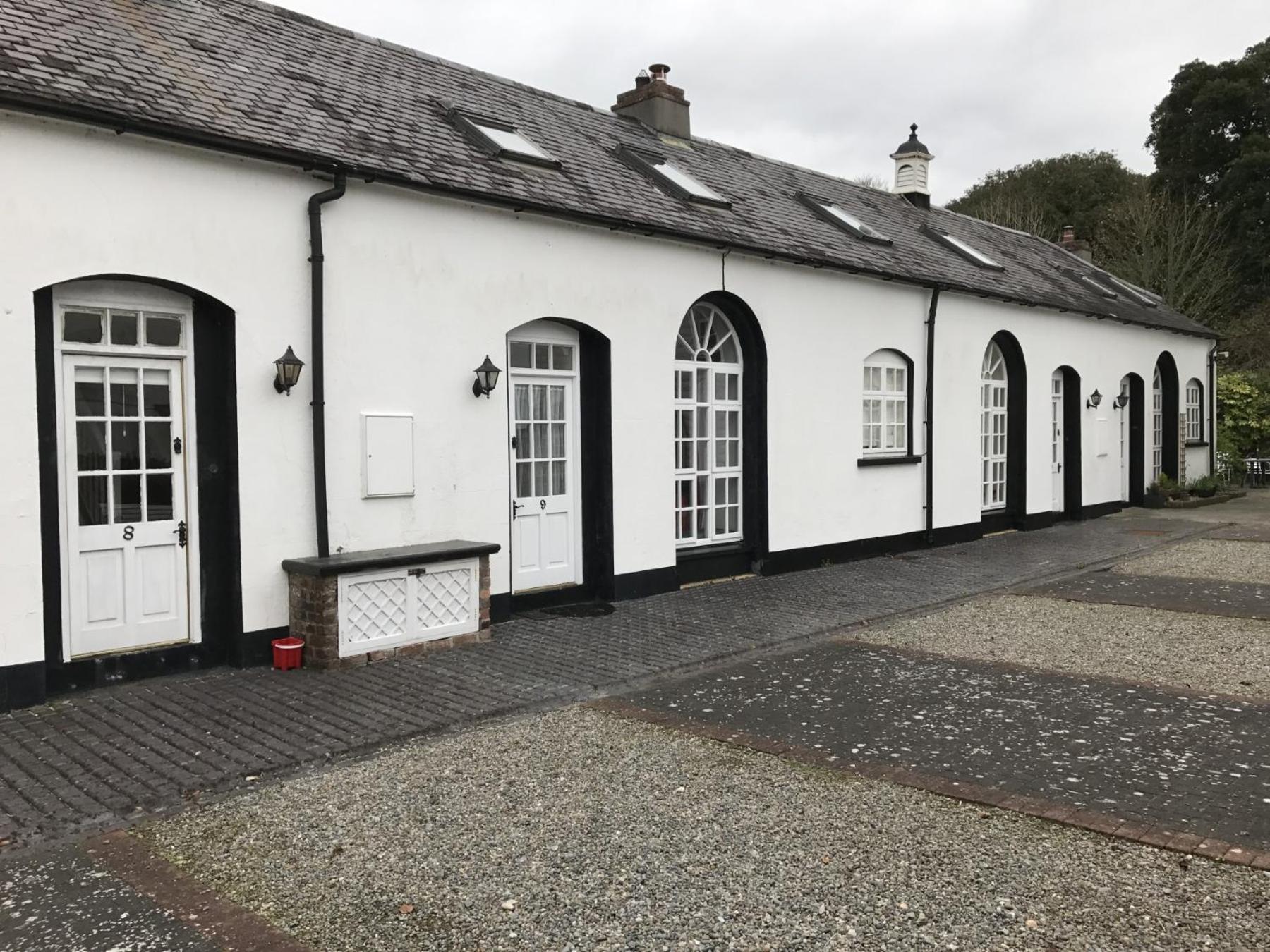 The Stables Holiday Cottage No 9 by Trident Holiday Homes view 3