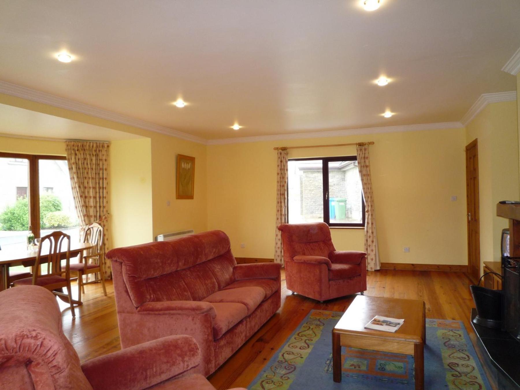 Galway Bay Lodge by Trident Holiday Homes view 3