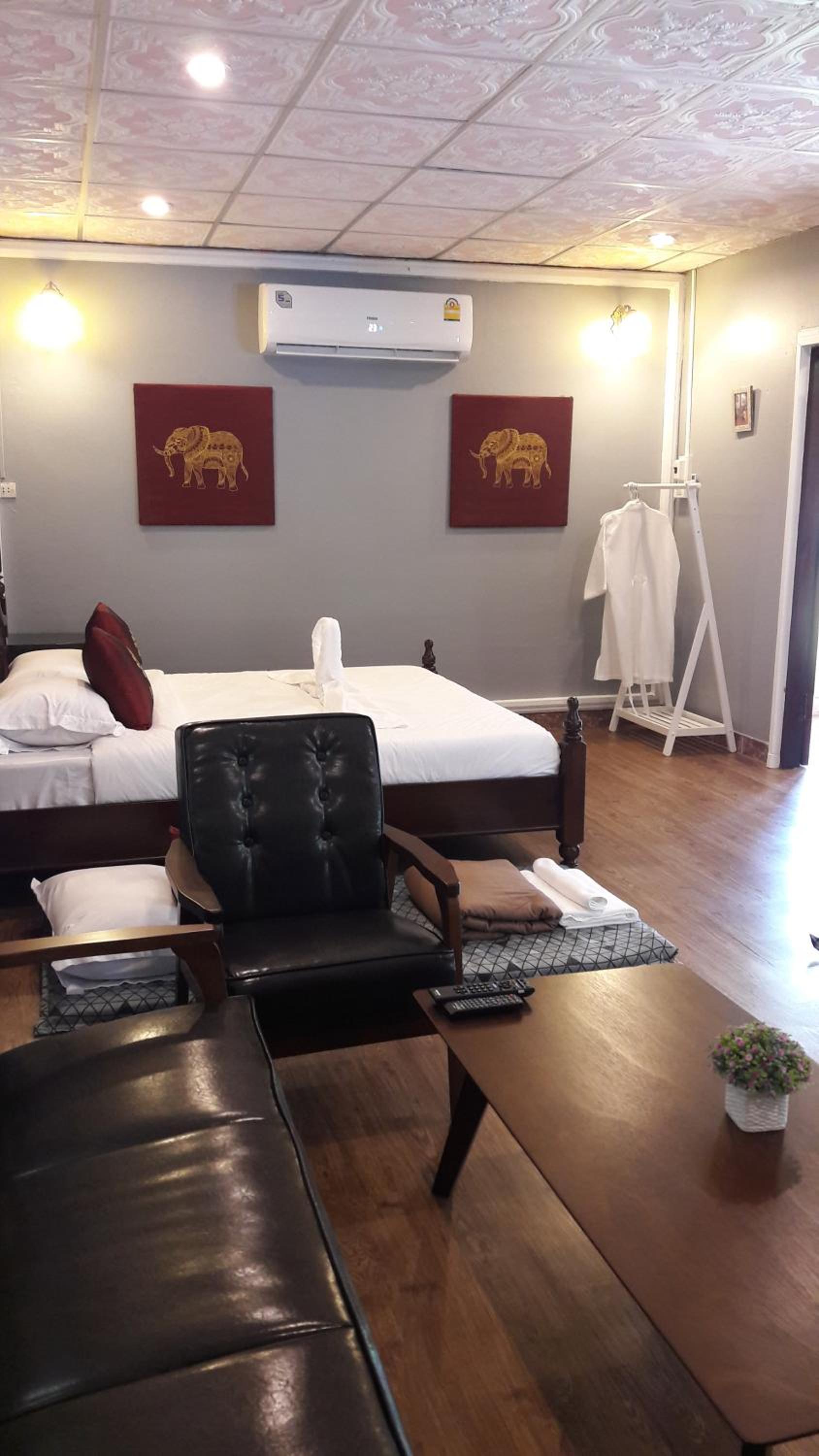 Amantra homestay & village