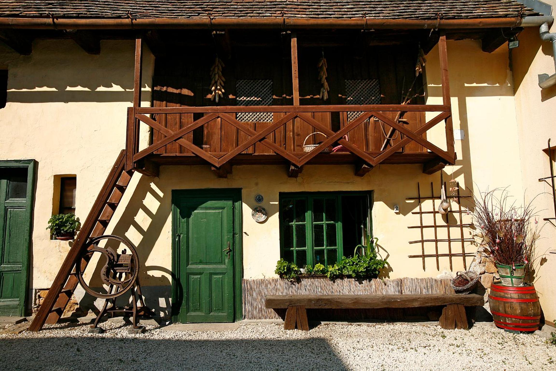 Keszi Panzió view 5