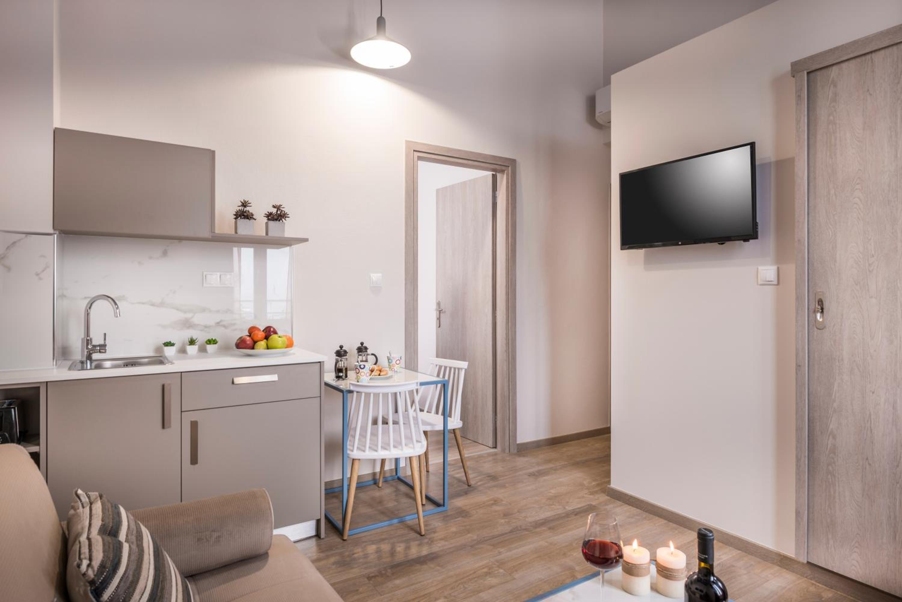 Camara Residence