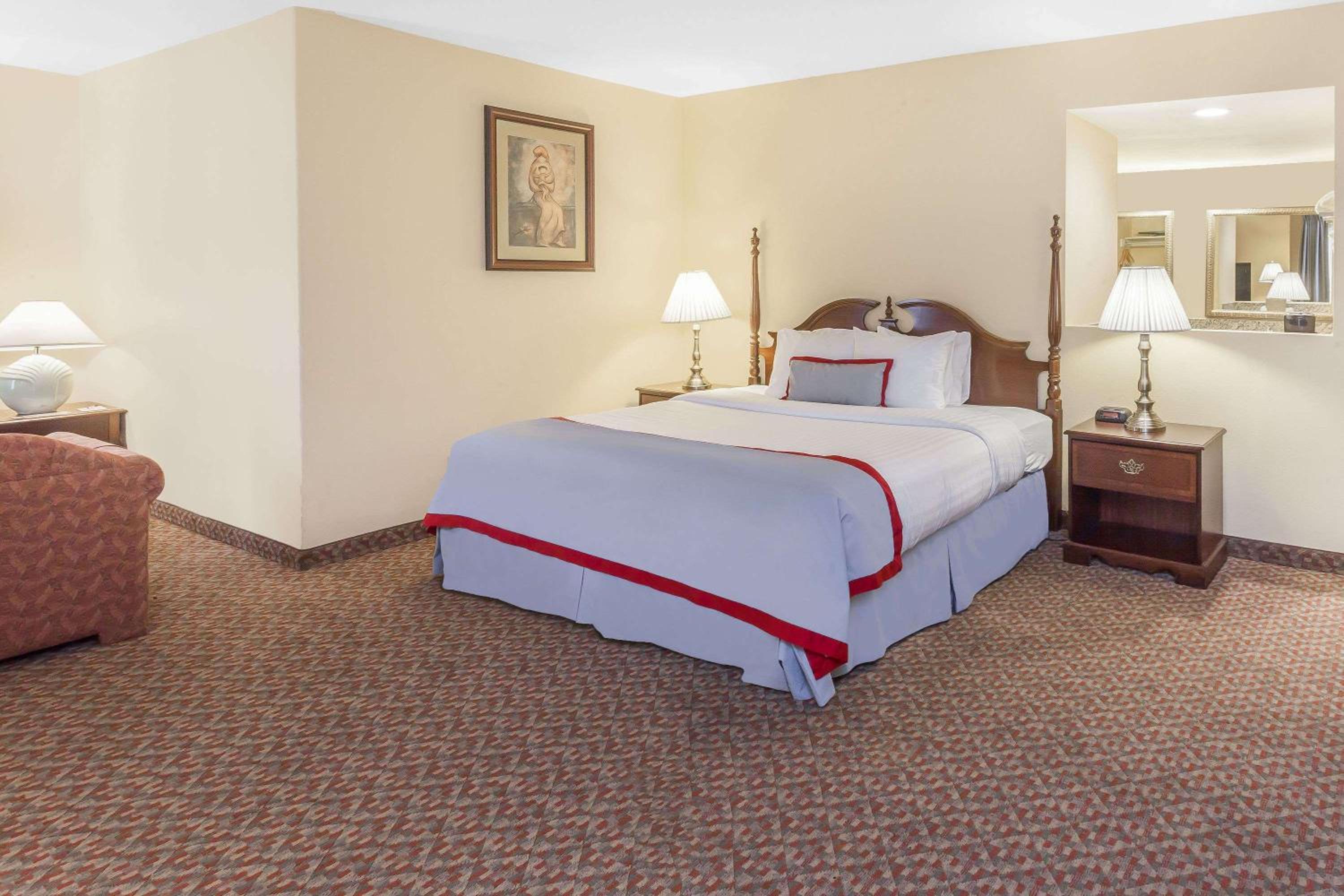 Ramada Plaza by Wyndham Garden Grove/Anaheim South, Foto 16