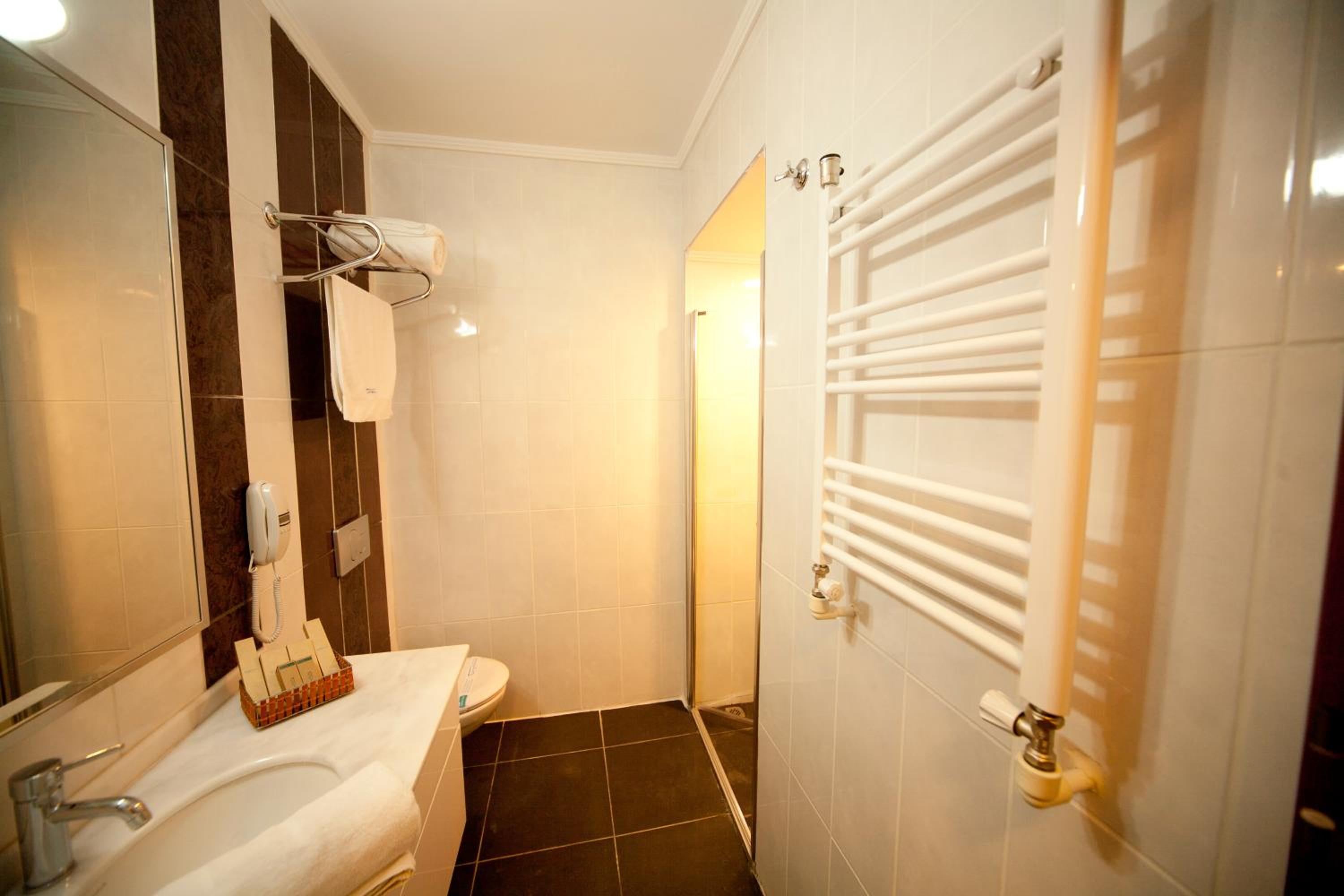 Turquhouse Otel - Image 5