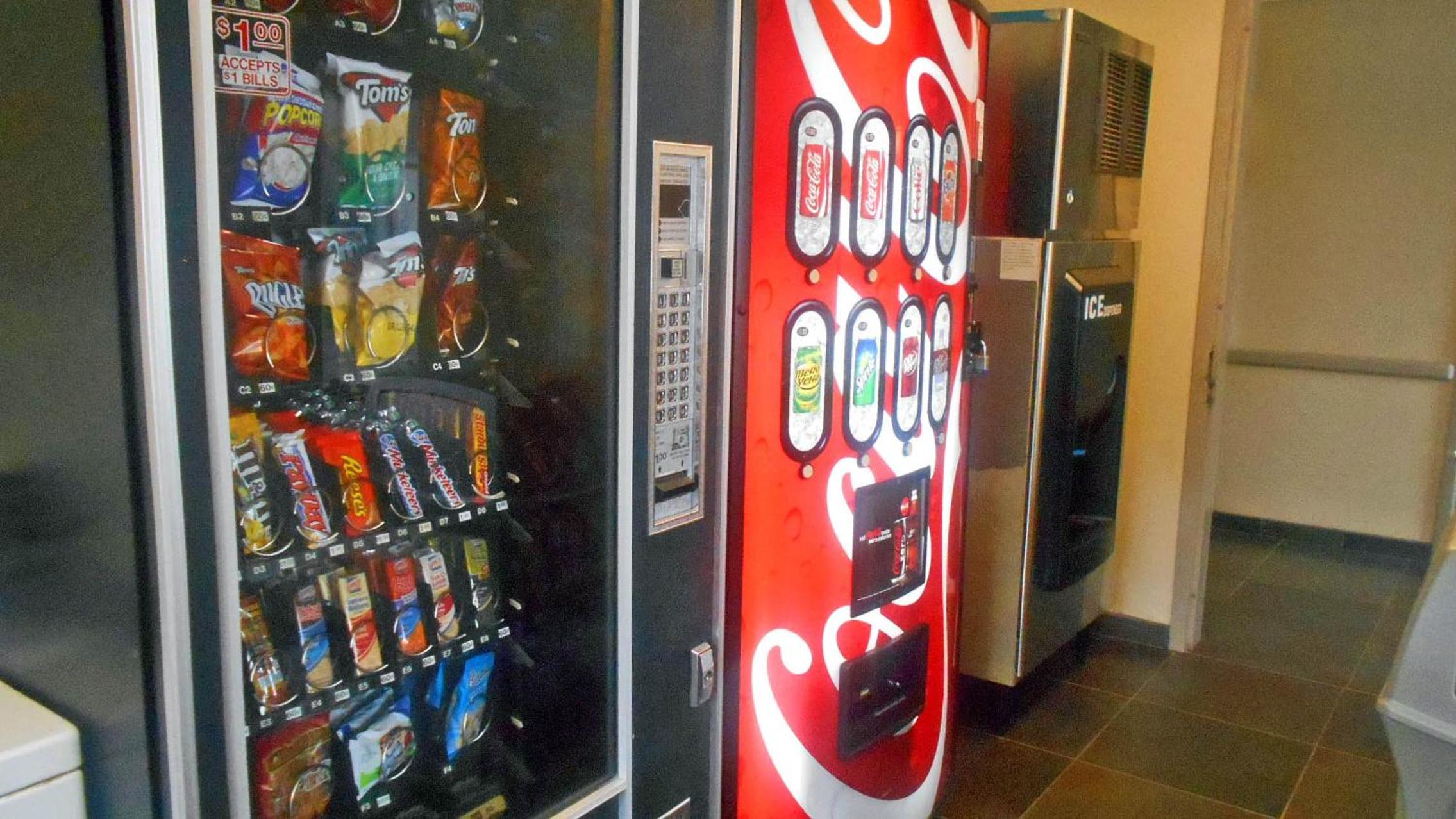 Opelika Vacations - Studio 6-Opelika, AL - Auburn Al - Property Image 6