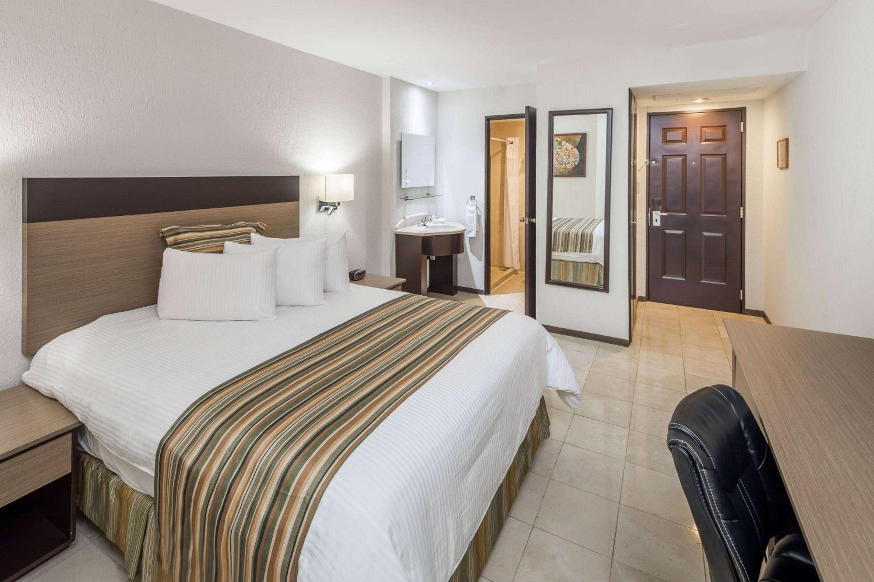 Culiacan Vacations - Ramada Hola Culiacan - Property Image 10
