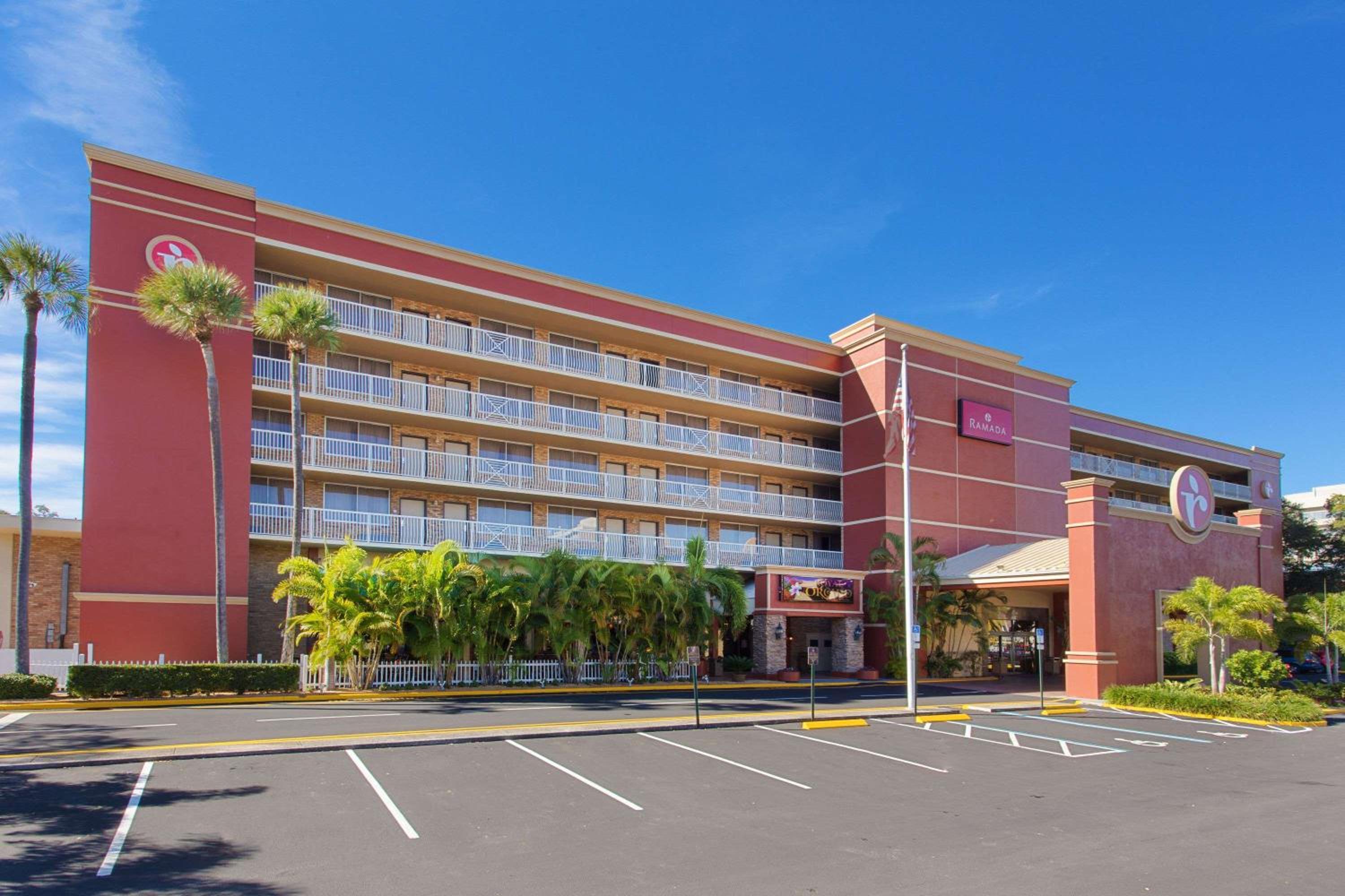 Hotel Ramada by Wyndham Tampa Westshore Airport South - Image 1