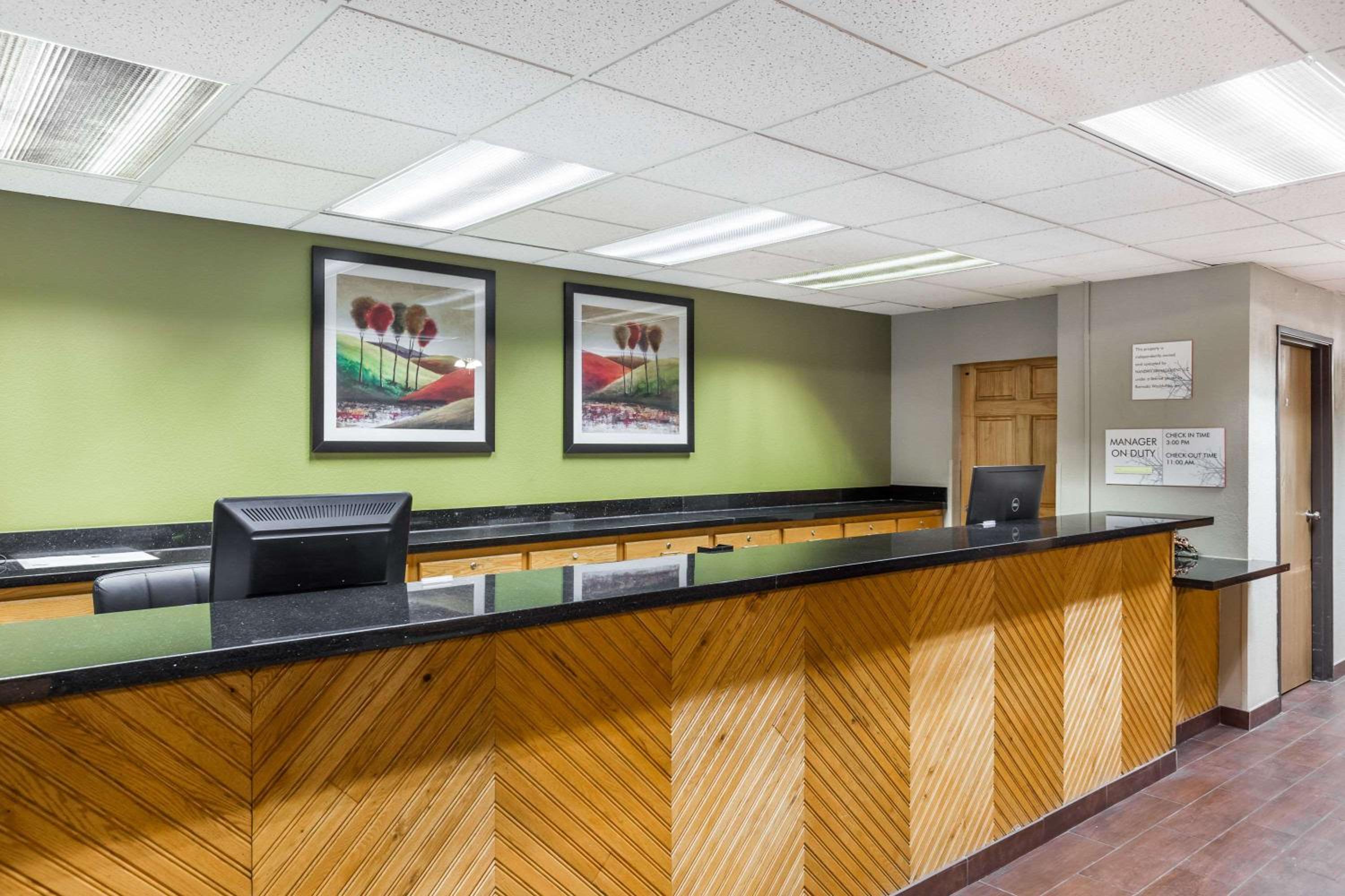 Ramada by Wyndham Platte City KCI Airport view 3