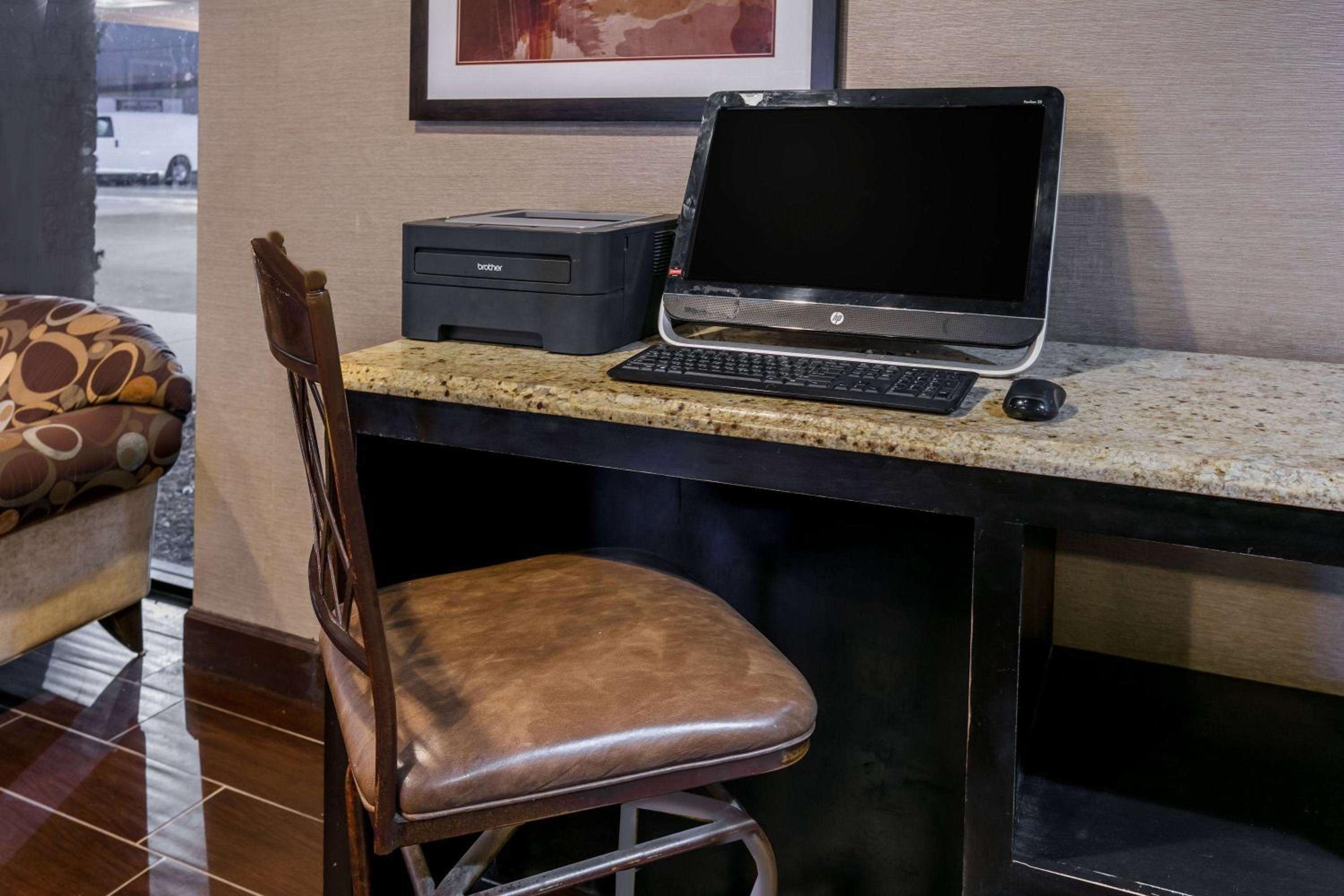 Odessa Vacations - Ramada by Wyndham Odessa Near University of Texas Permian - Property Image 18