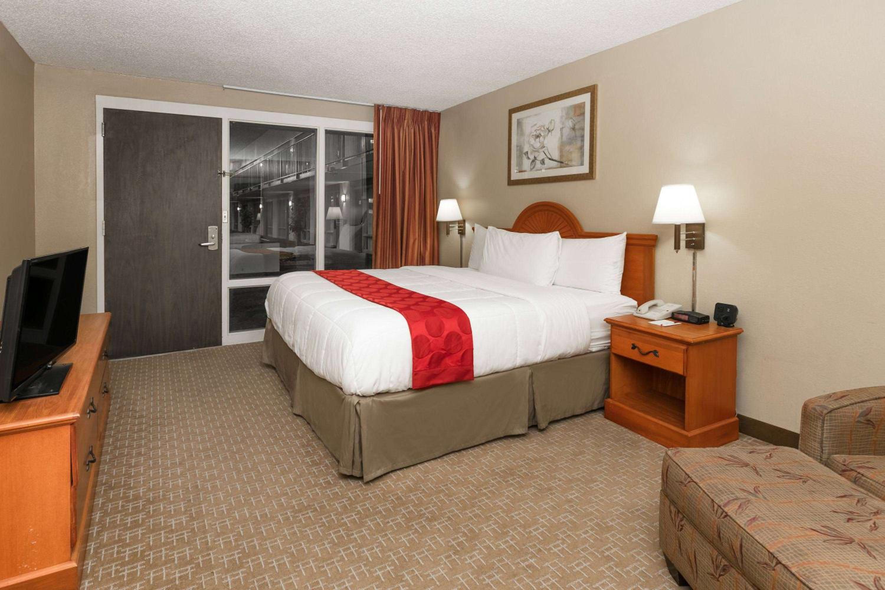 Odessa Vacations - Ramada by Wyndham Odessa Near University of Texas Permian - Property Image 42