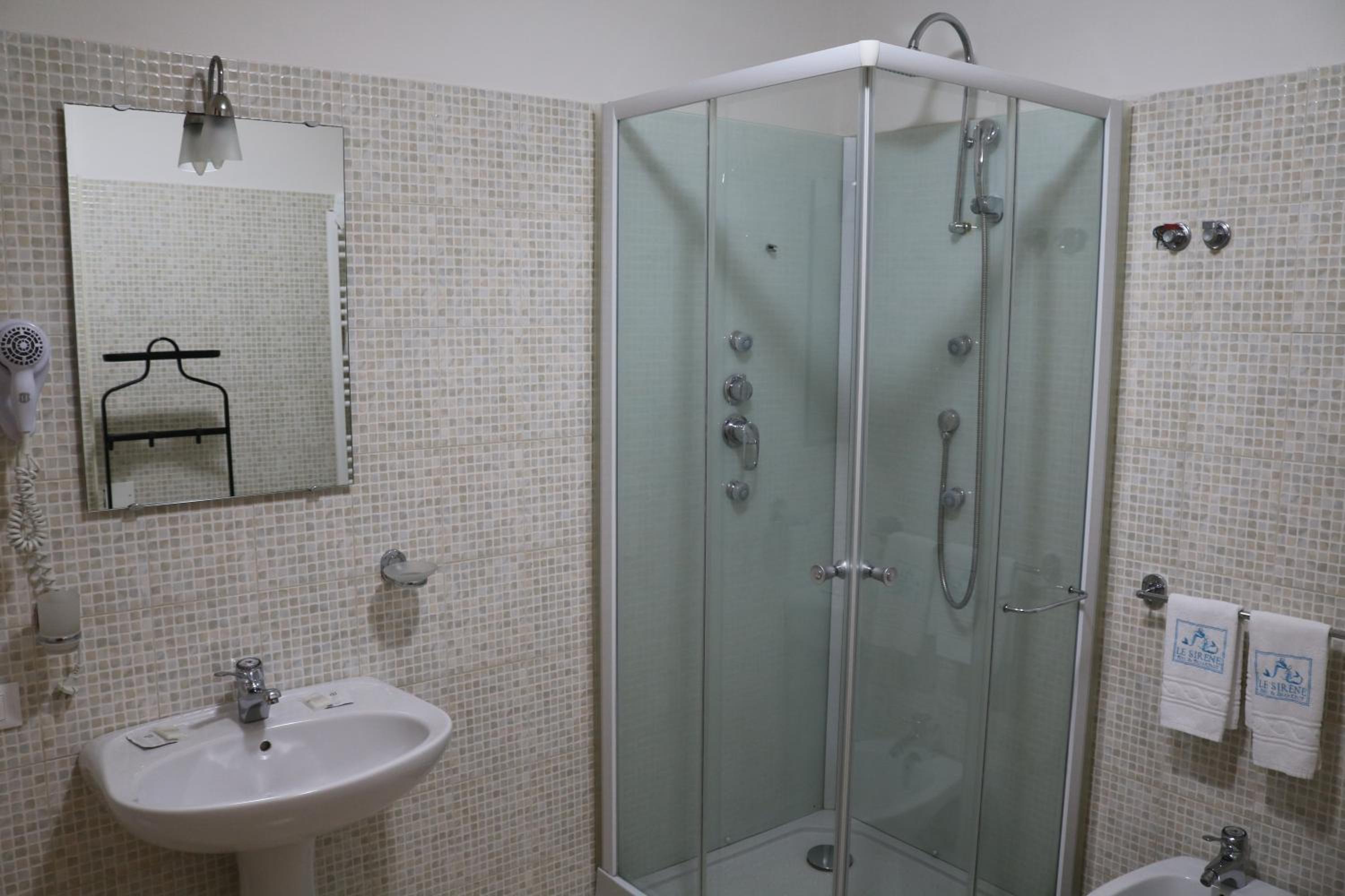 Le Sirene Bed and Breakfast