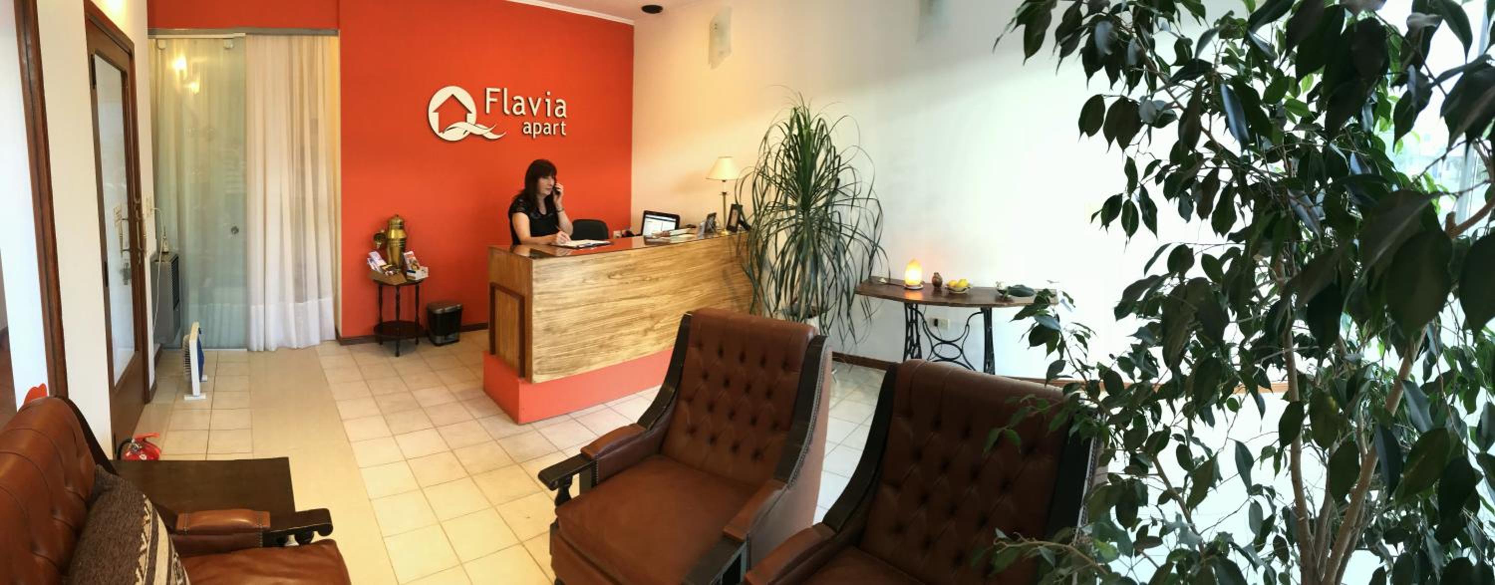 Apart Flavia