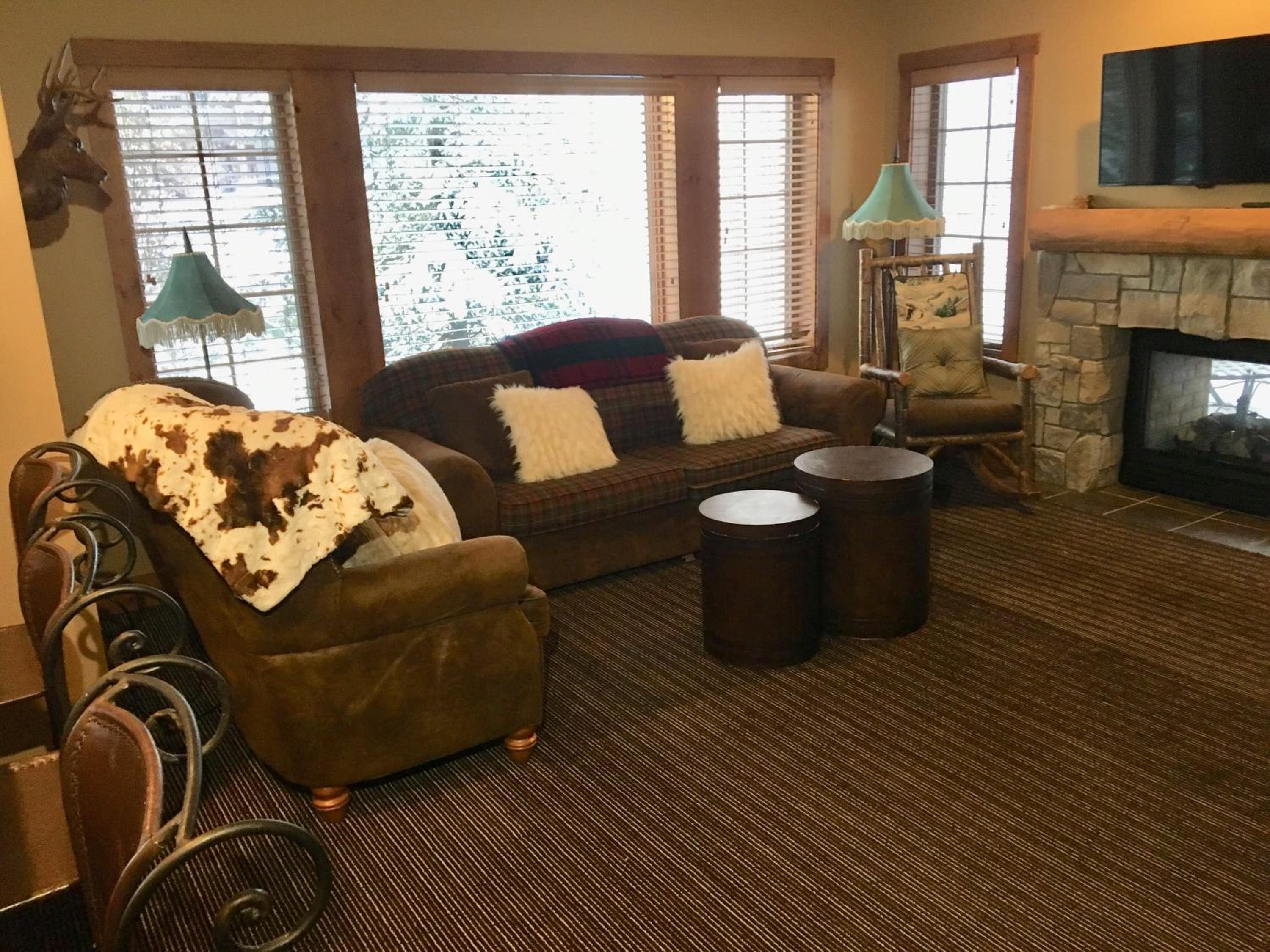 Boyne Mountain Creekside Condo