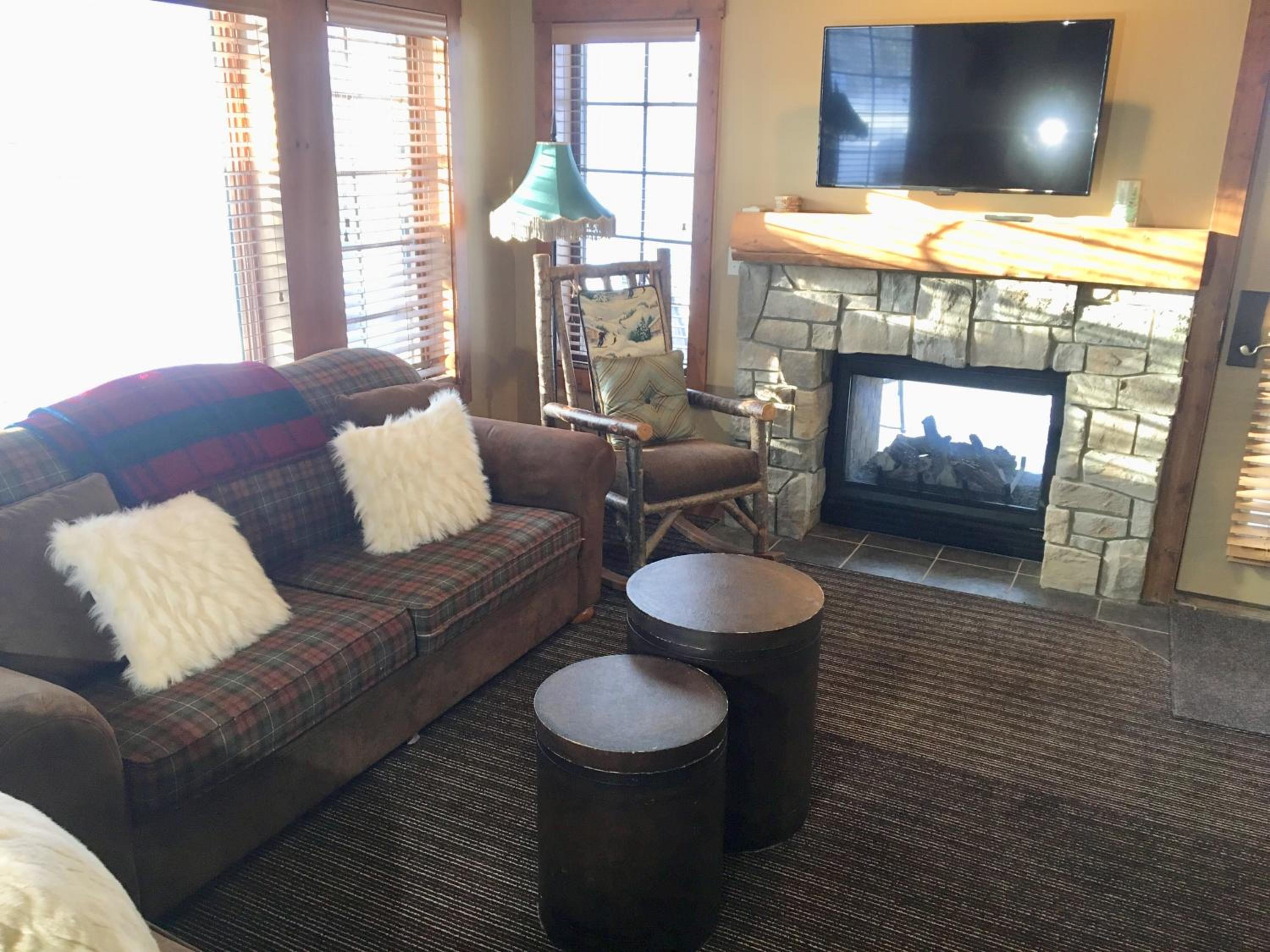 Boyne Mountain Creekside Condo