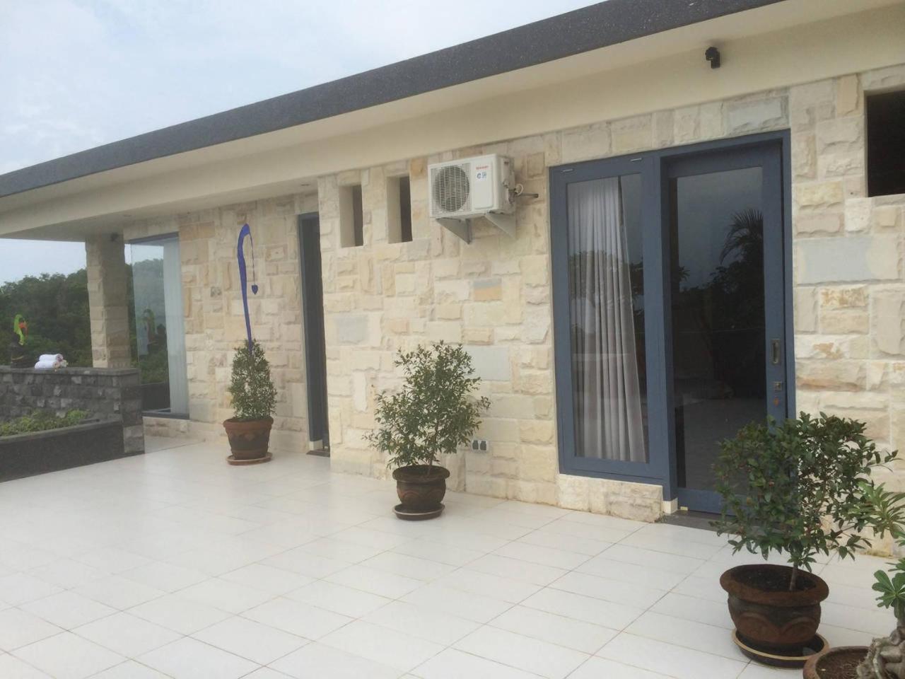Photo 43