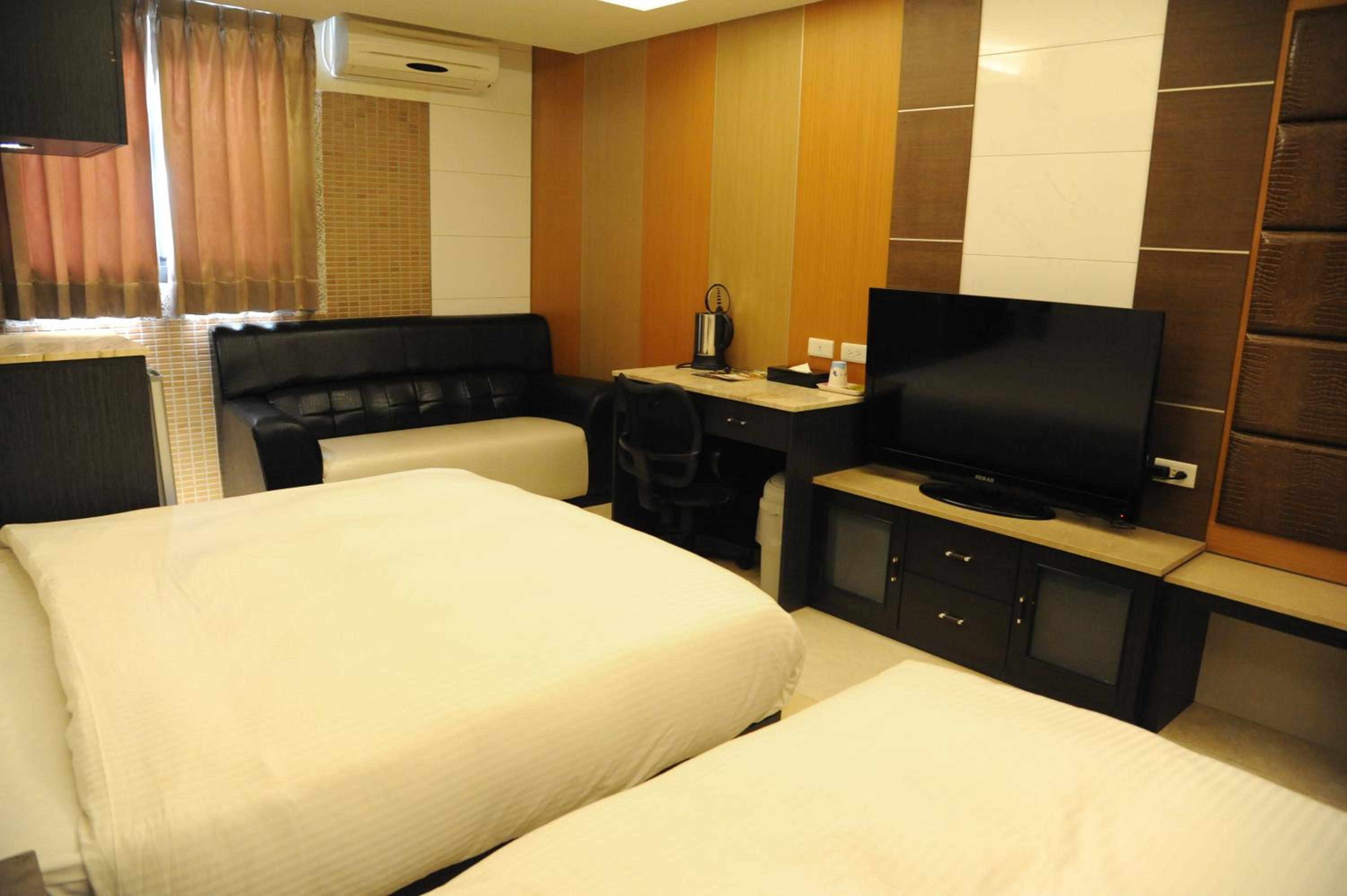 Michelle hotel