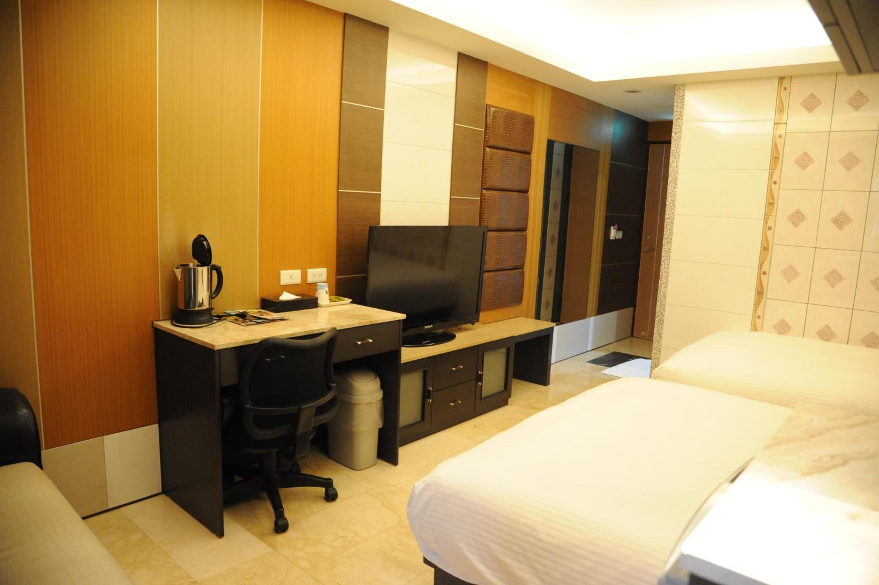 Michelle hotel