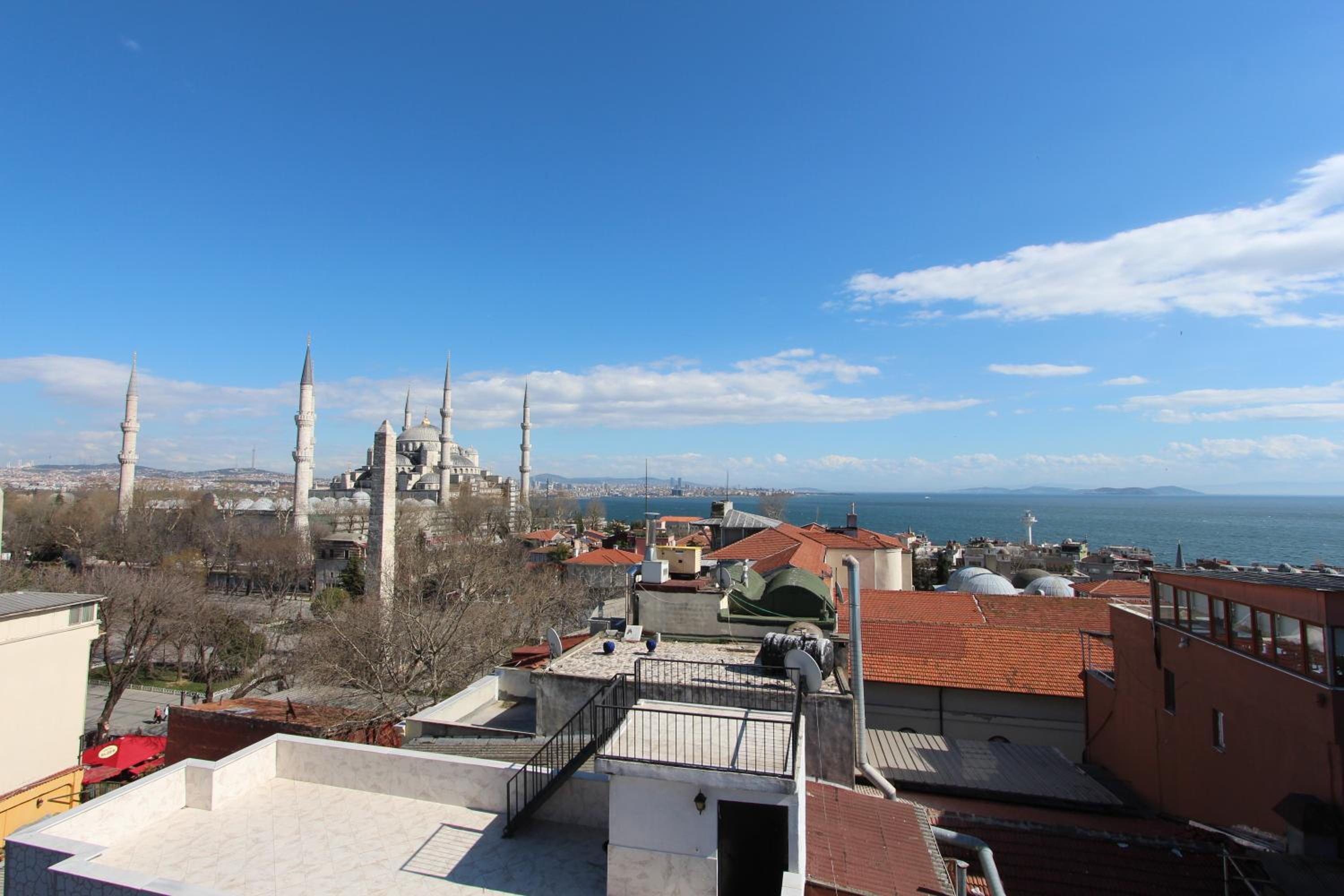 Sultan House - Image 18