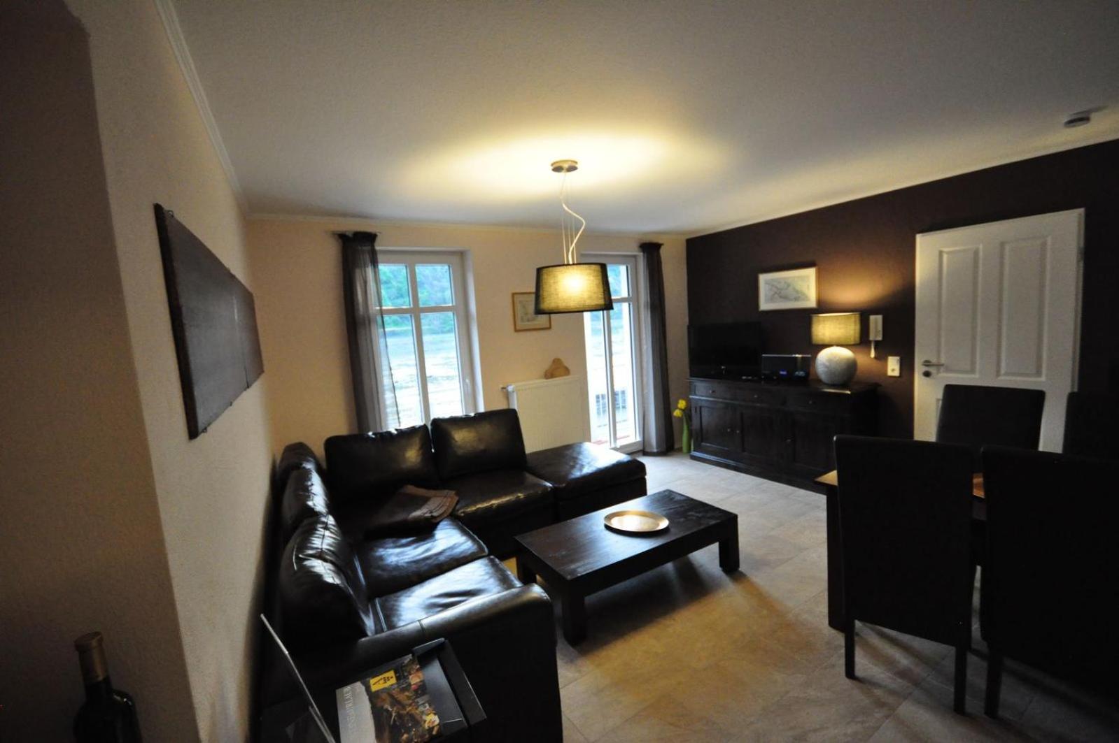 Apartments / Ferienwohnungen Moseluferstrasse