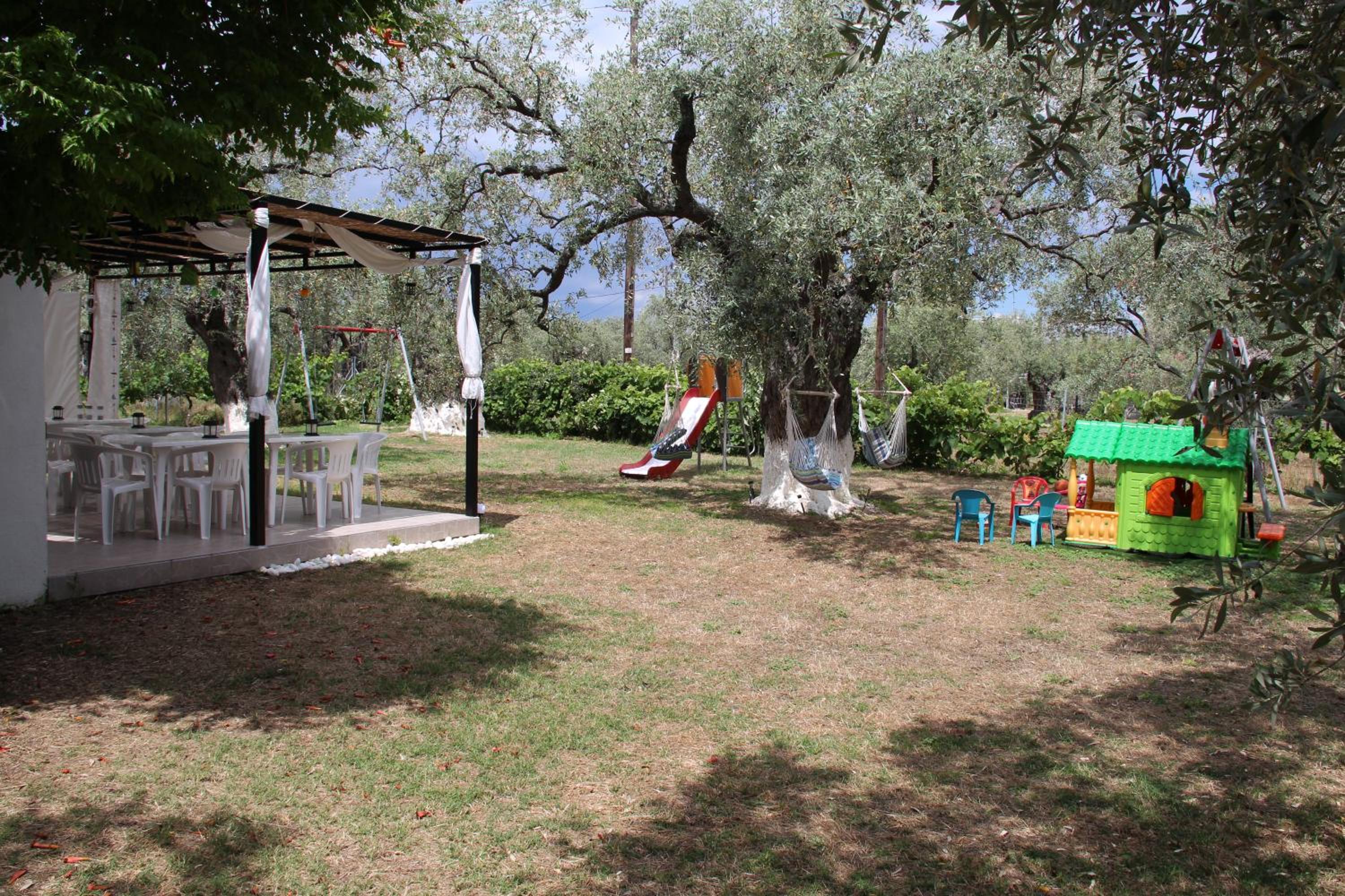 Photo 34