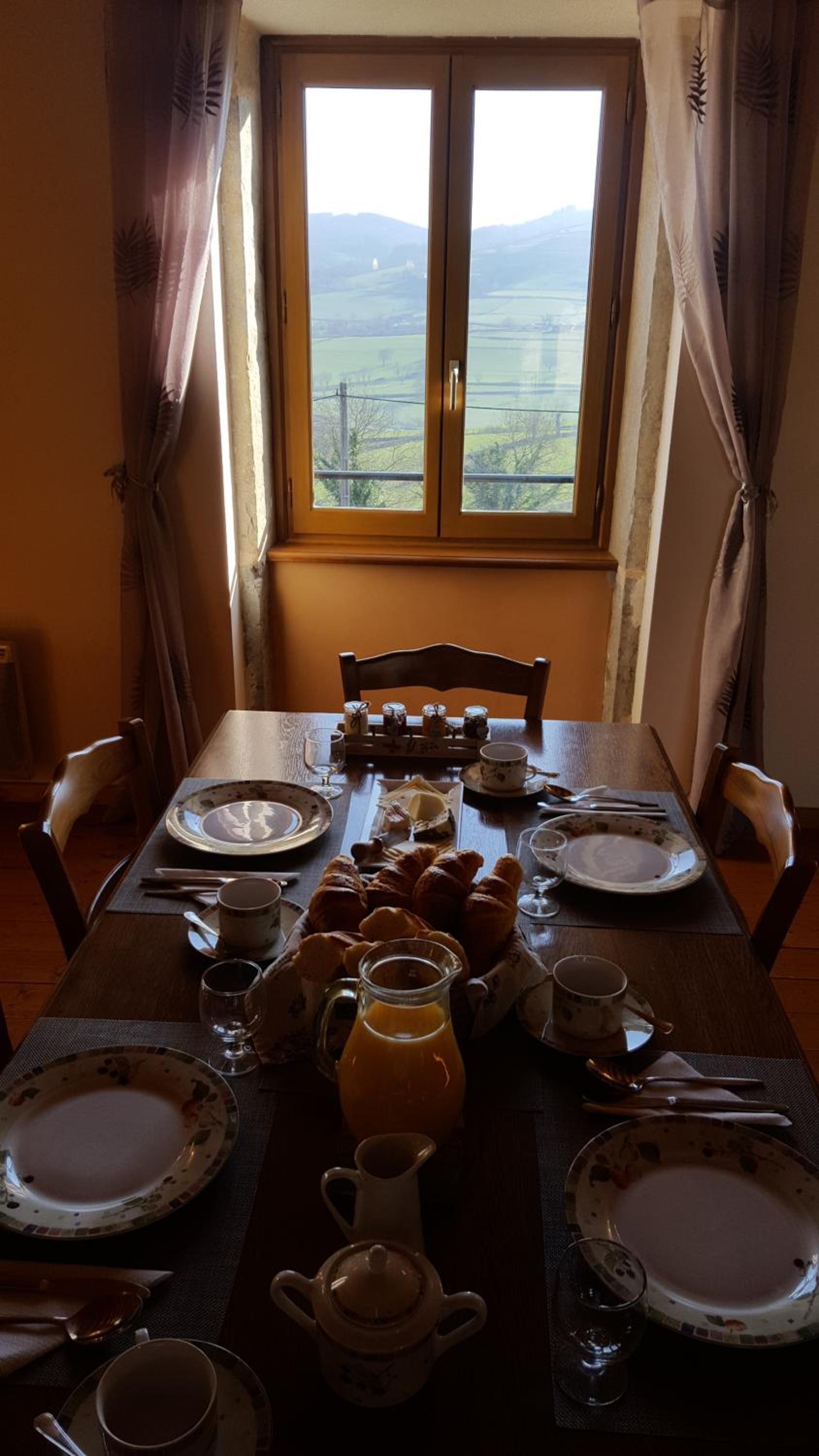 La Grange Fleurie view 2