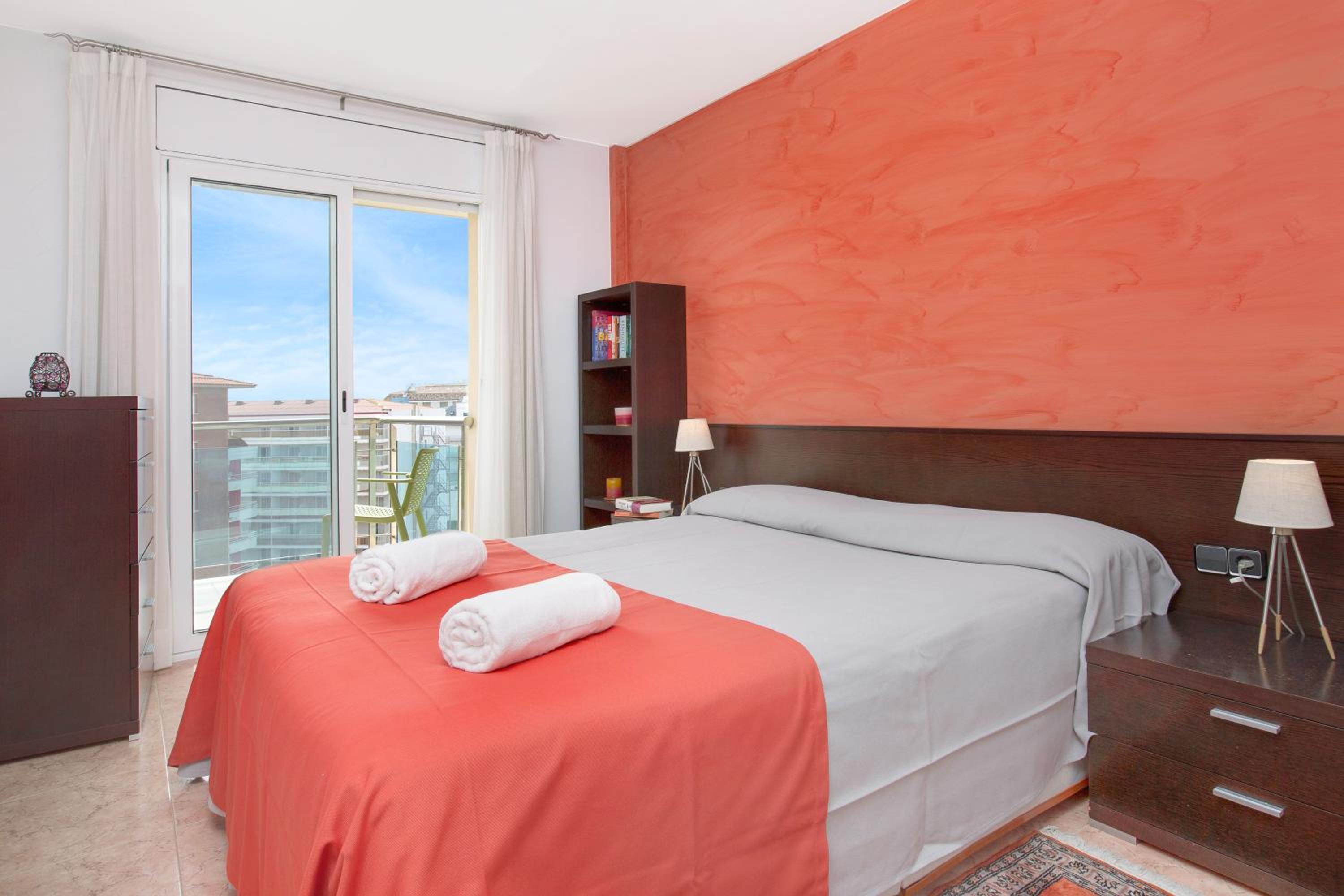 Santa Susanna Vacations - Europa Square Apartment - Property Image 11