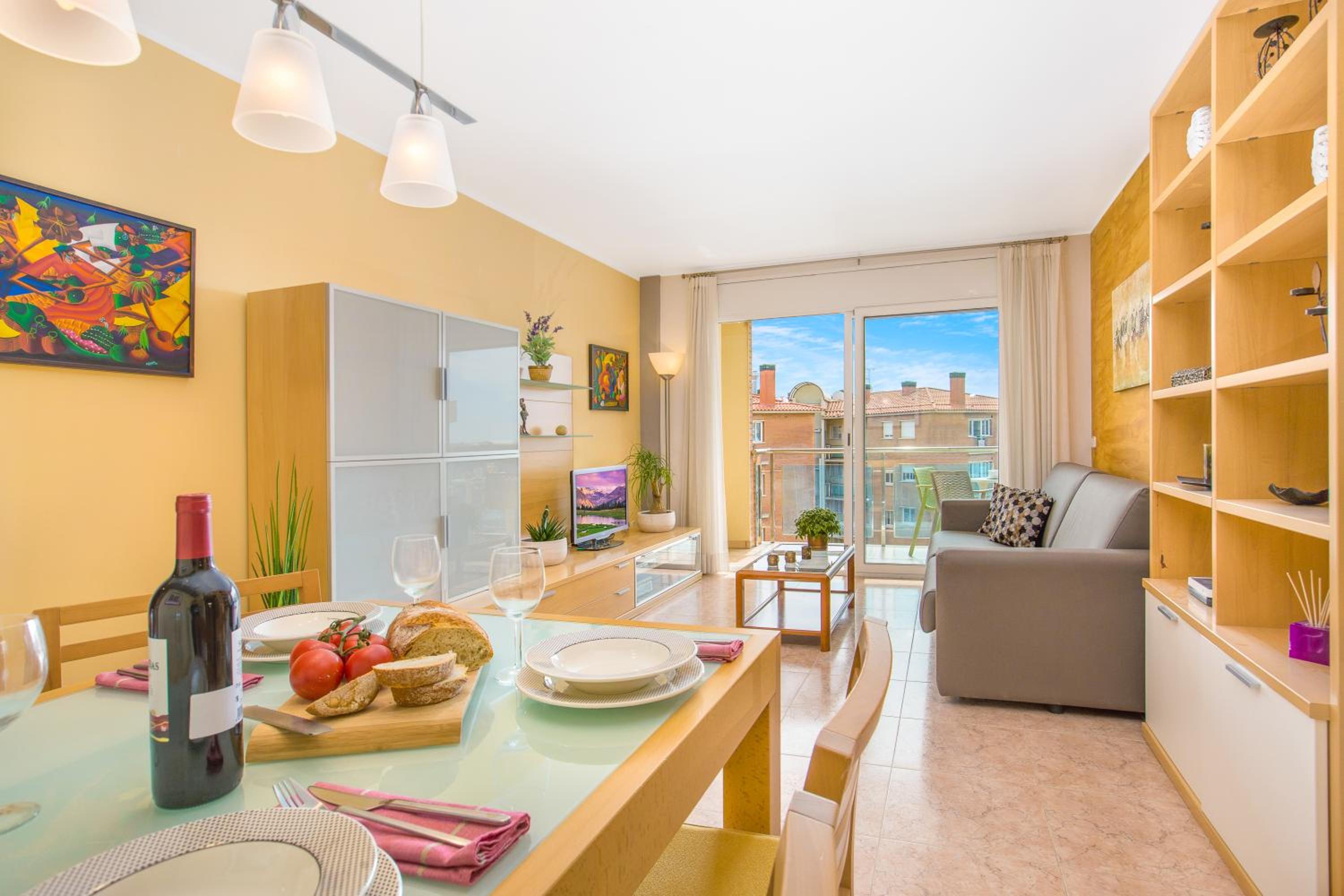 Santa Susanna Vacations - Europa Square Apartment - Property Image 8