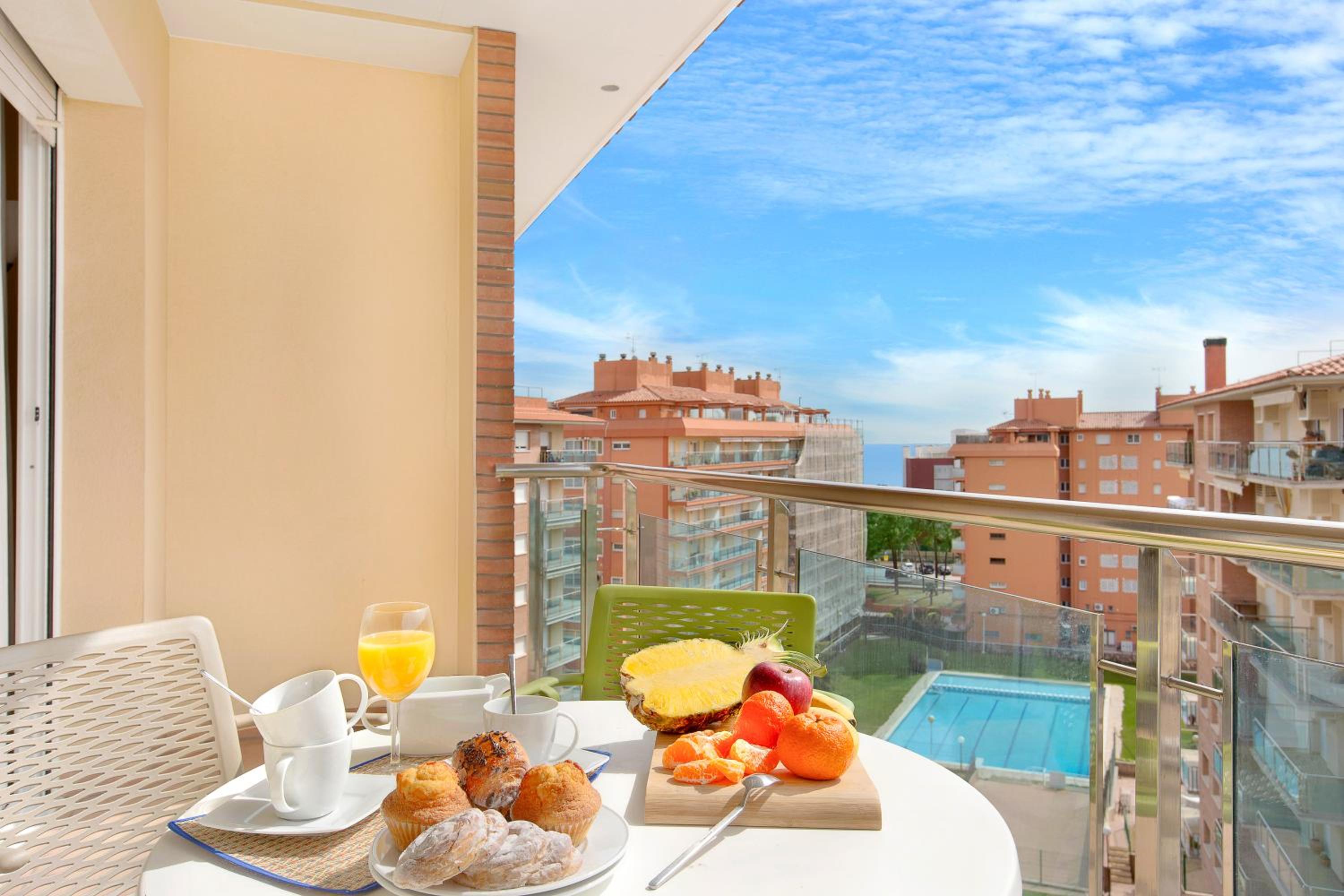 Santa Susanna Vacations - Europa Square Apartment - Property Image 1