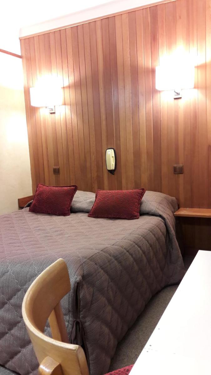 Alp-Hôtel en Megève — hotel room