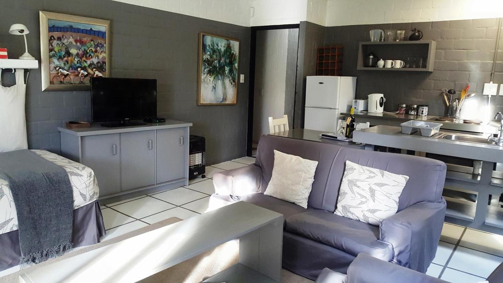 Hornbill House Self Catering Accommodation